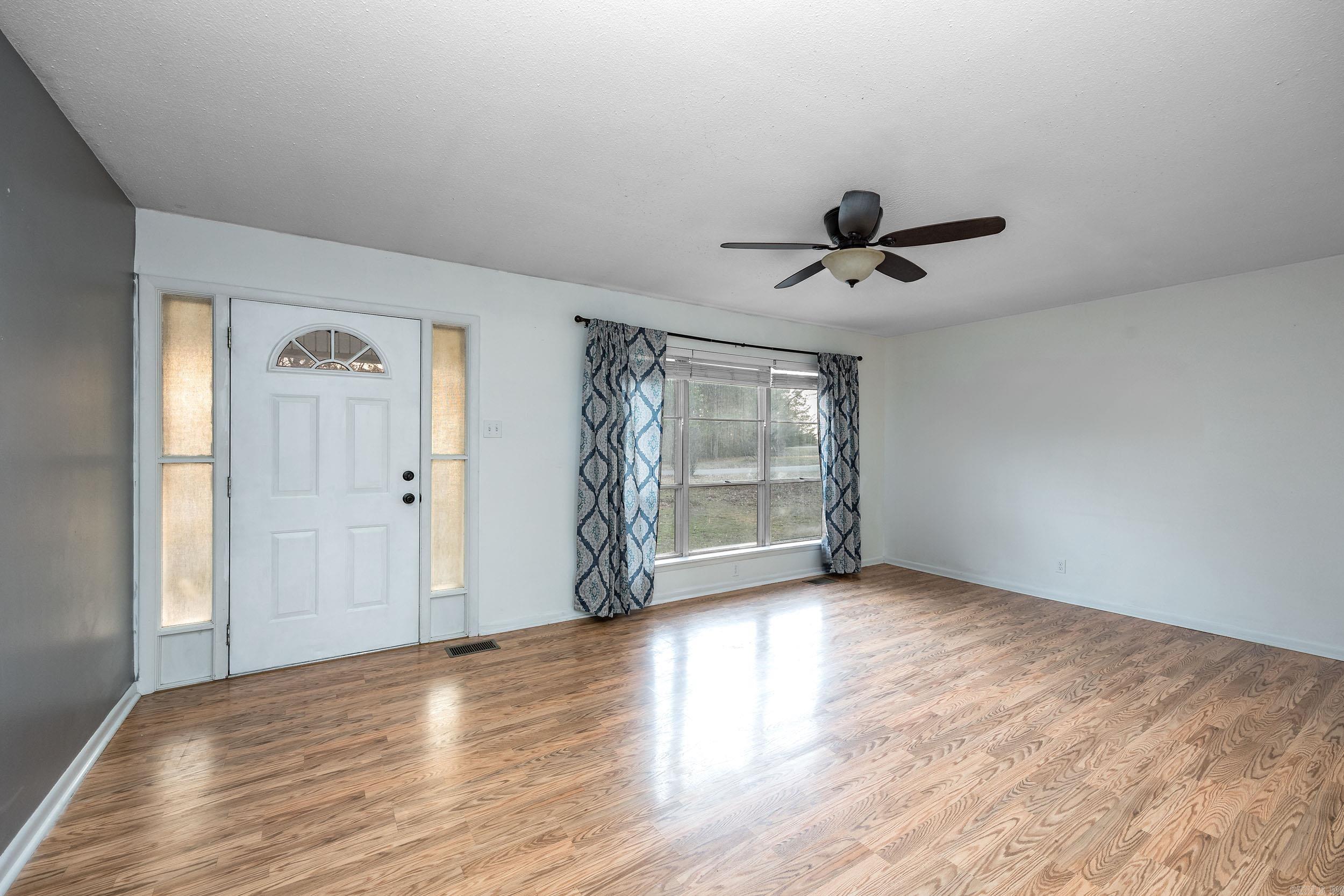 CHICOT ACRES - Residential