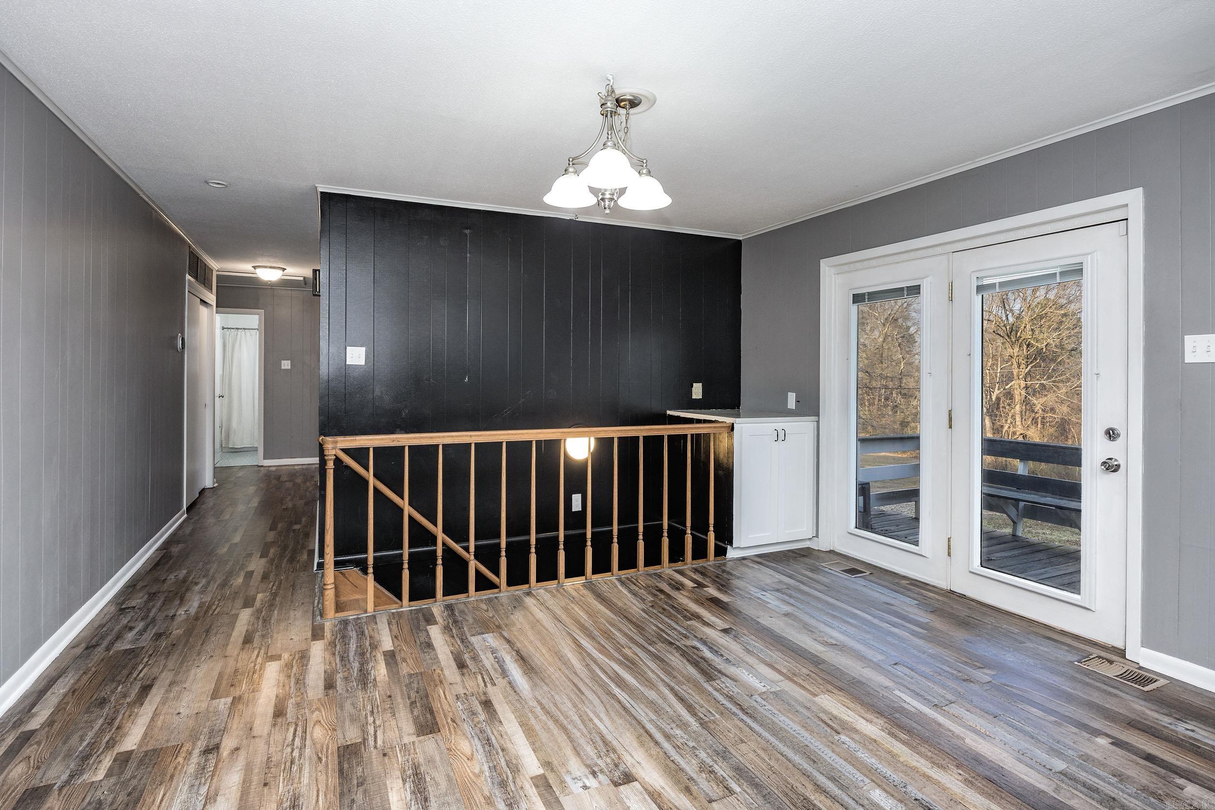 CHICOT ACRES - Residential