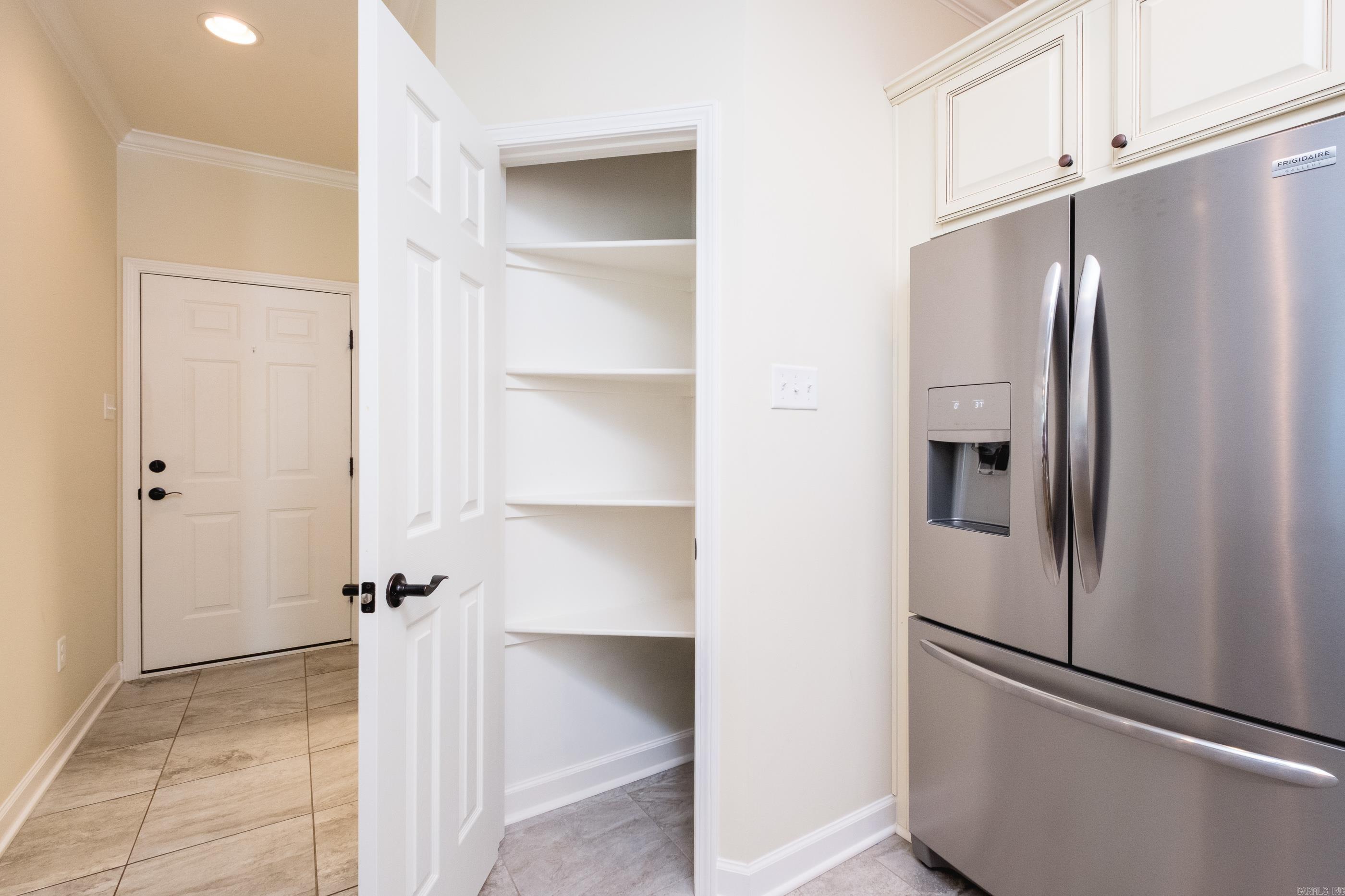 MOUNTAIN TERRACE ESTATES TOWNHOM - Residential