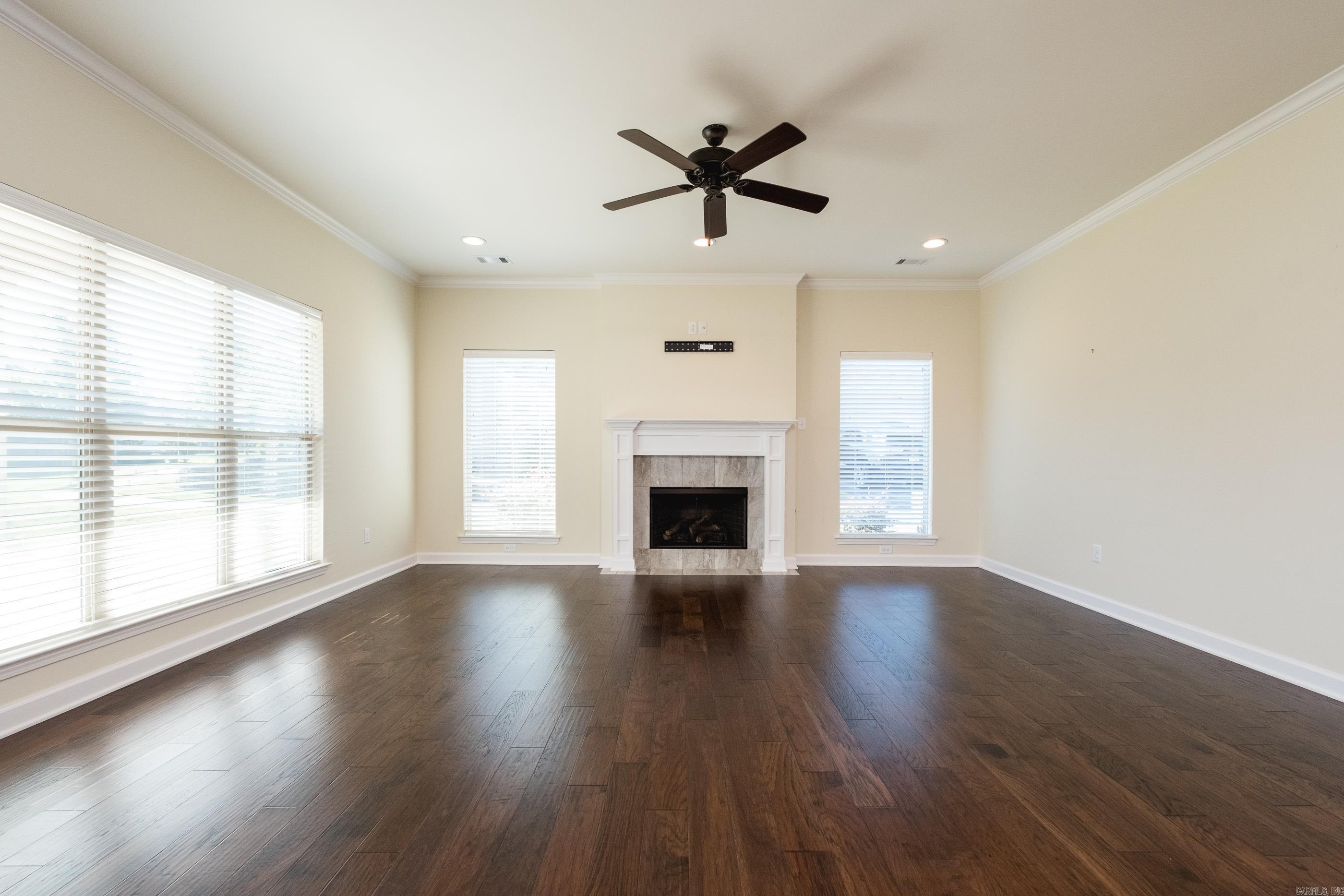 MOUNTAIN TERRACE ESTATES TOWNHOM - Residential