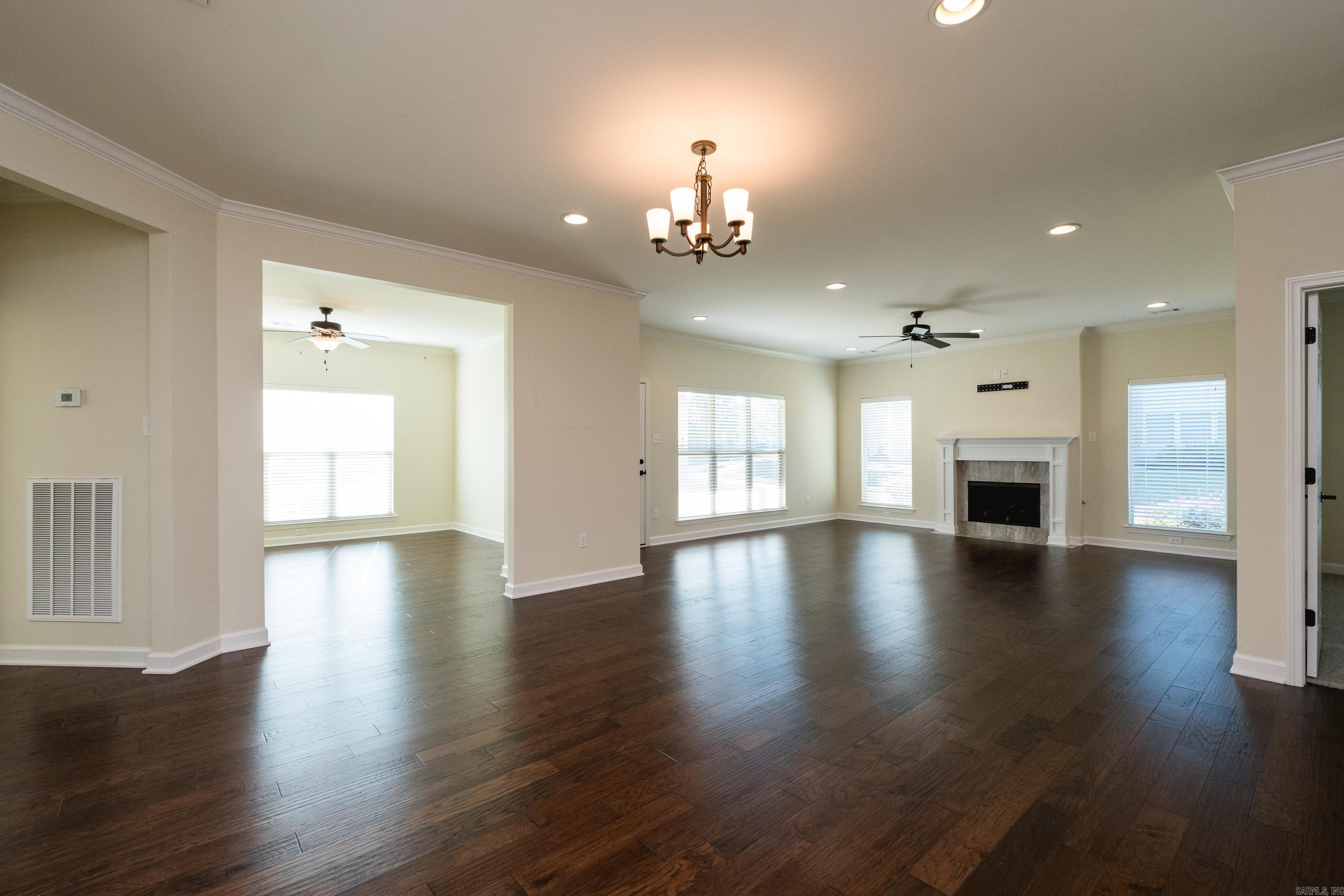 MOUNTAIN TERRACE ESTATES TOWNHOM - Residential