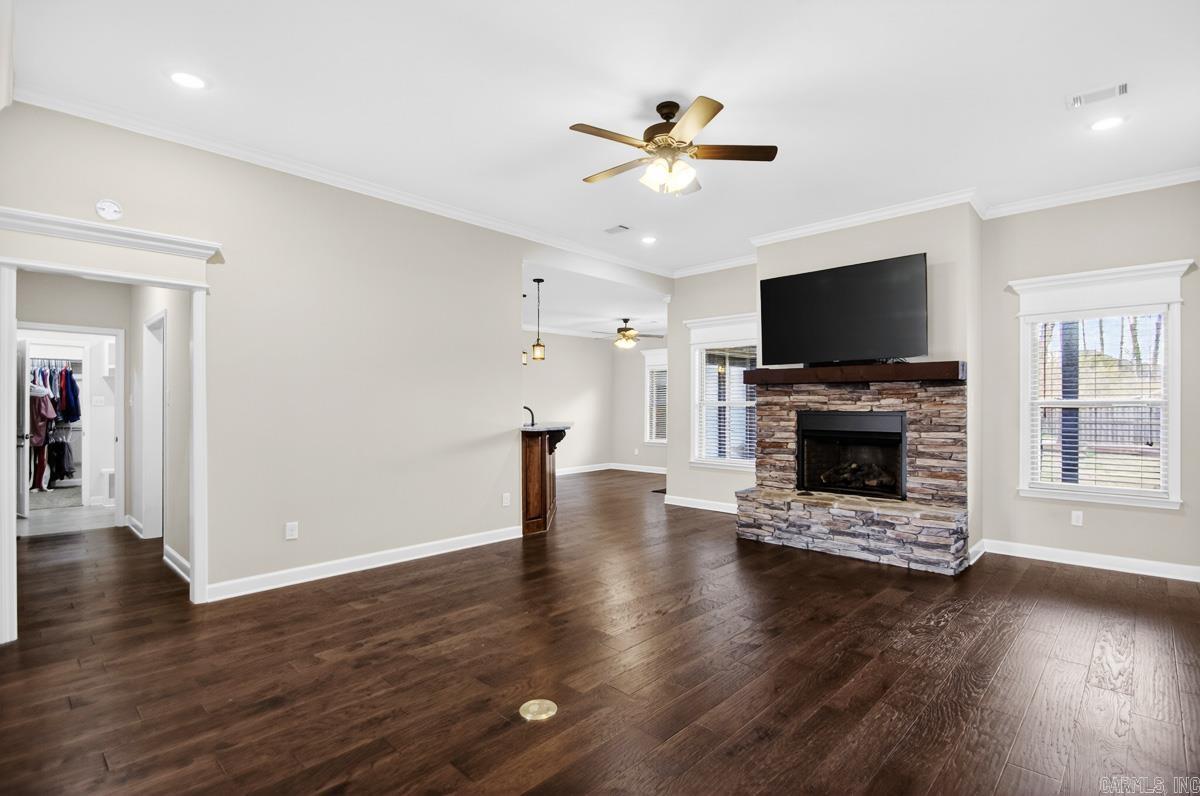 MILLERS GLENN - Residential