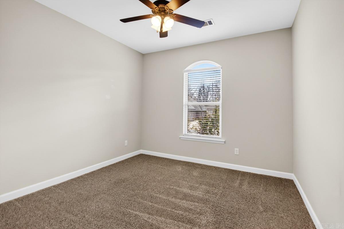 MILLERS GLENN - Residential