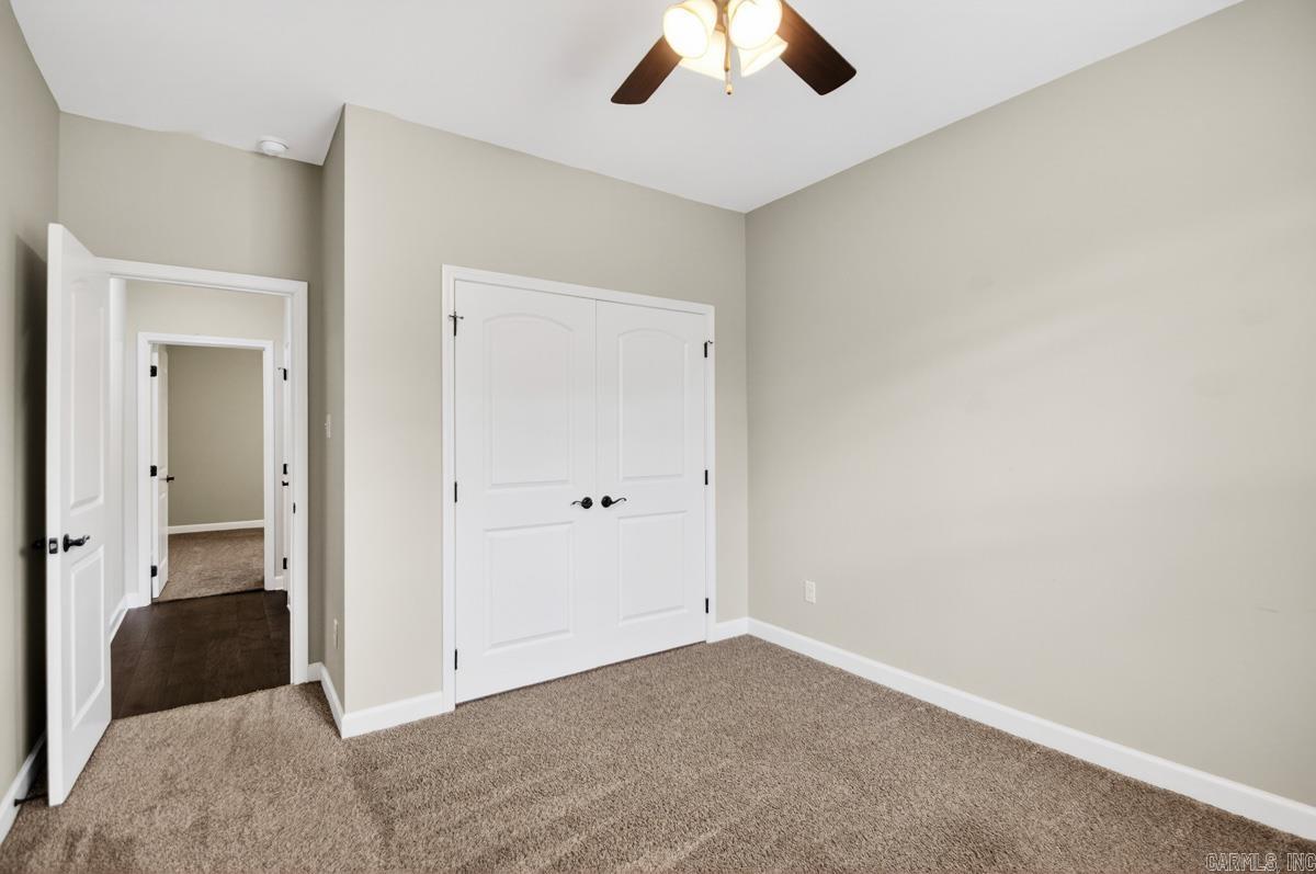 MILLERS GLENN - Residential