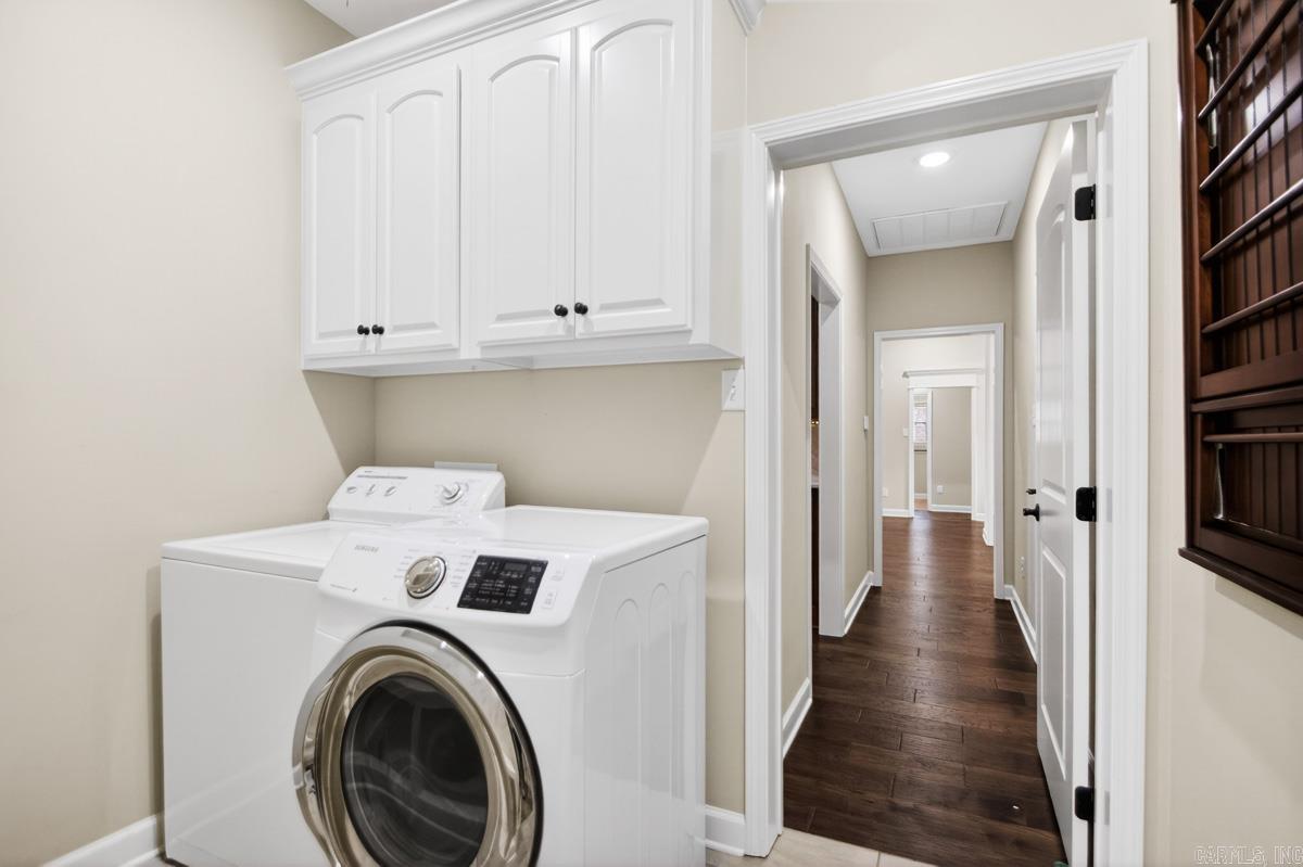 MILLERS GLENN - Residential