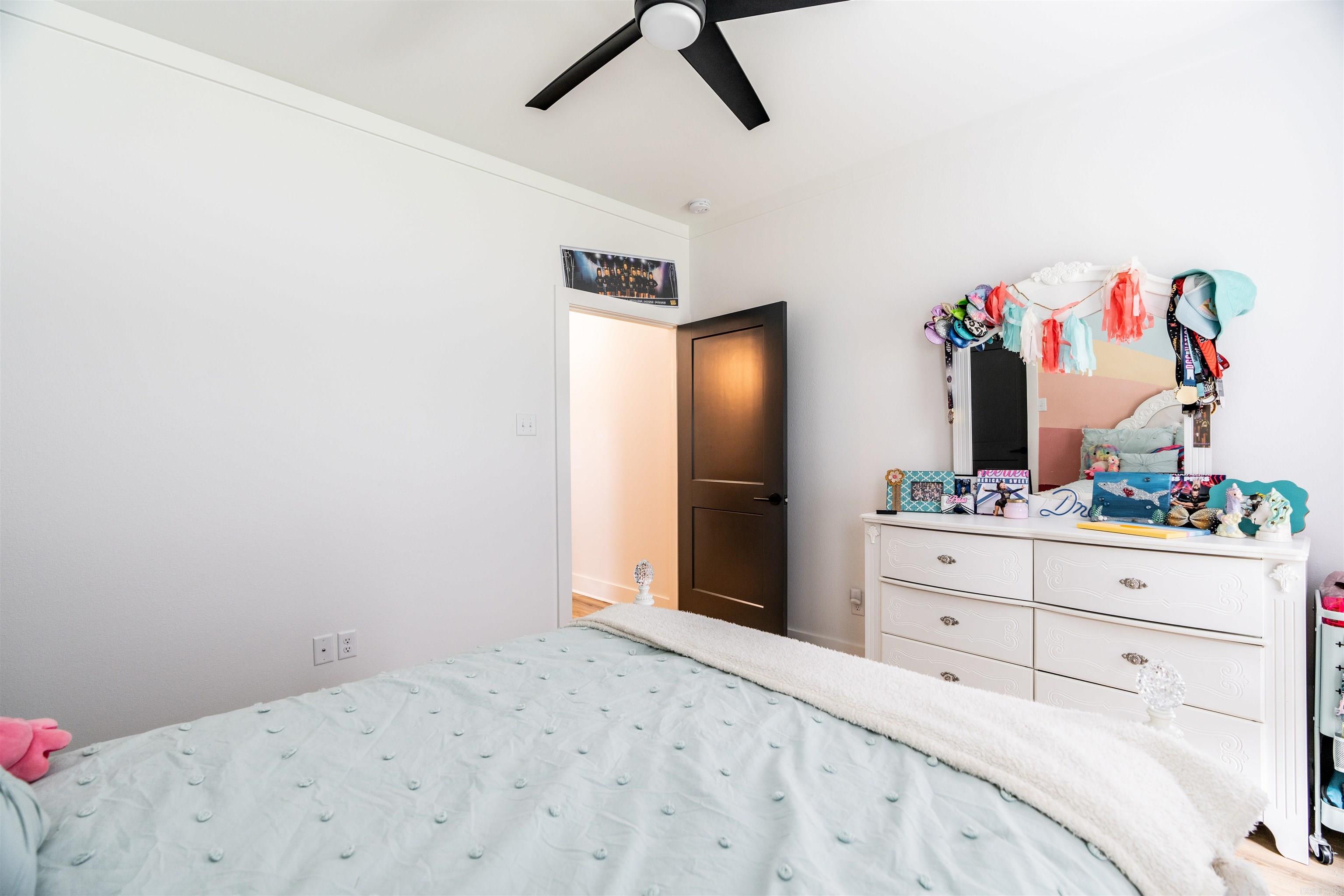 MOUNT TABOR ESTATES - Residential