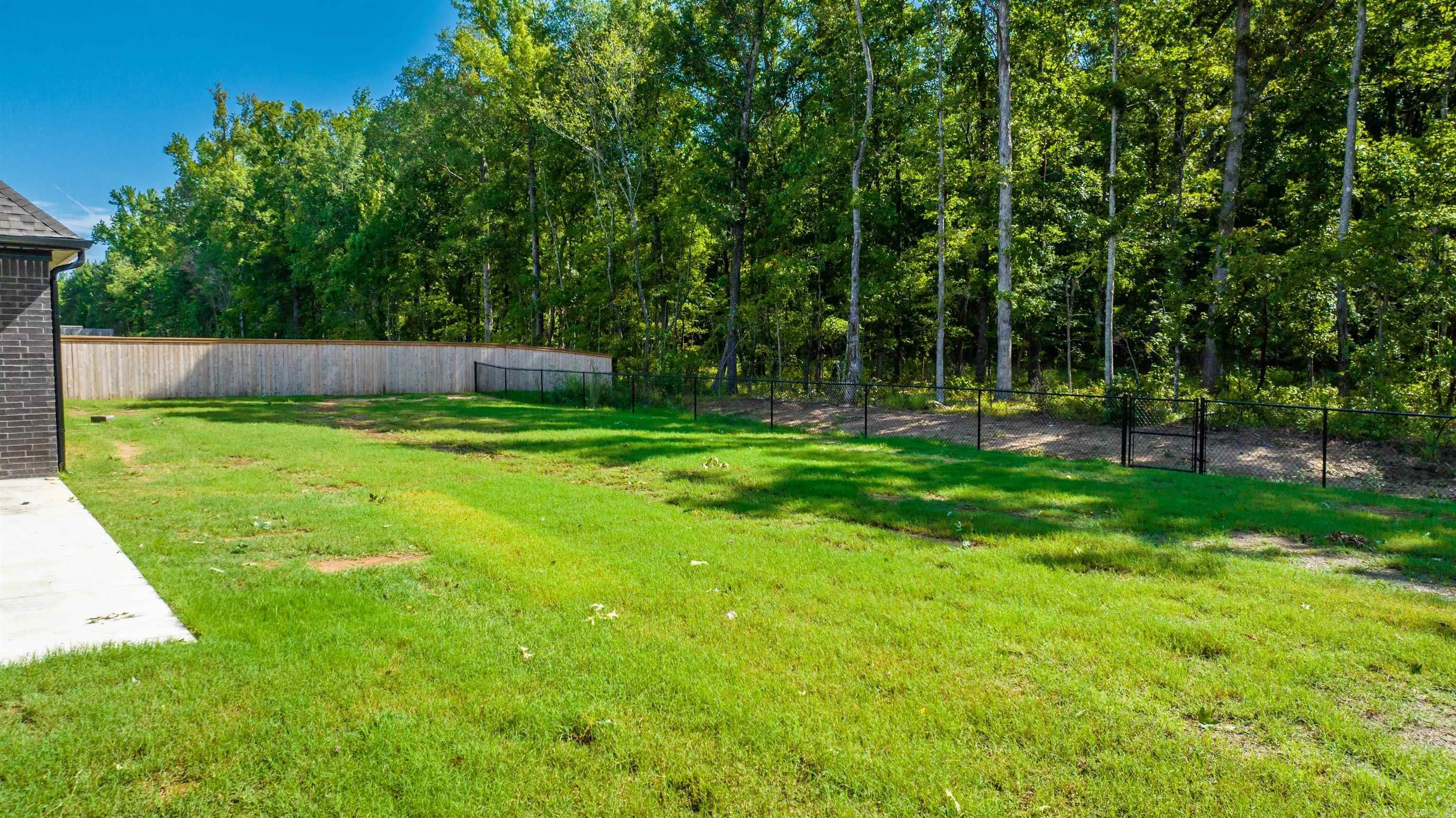 MOUNT TABOR ESTATES - Residential