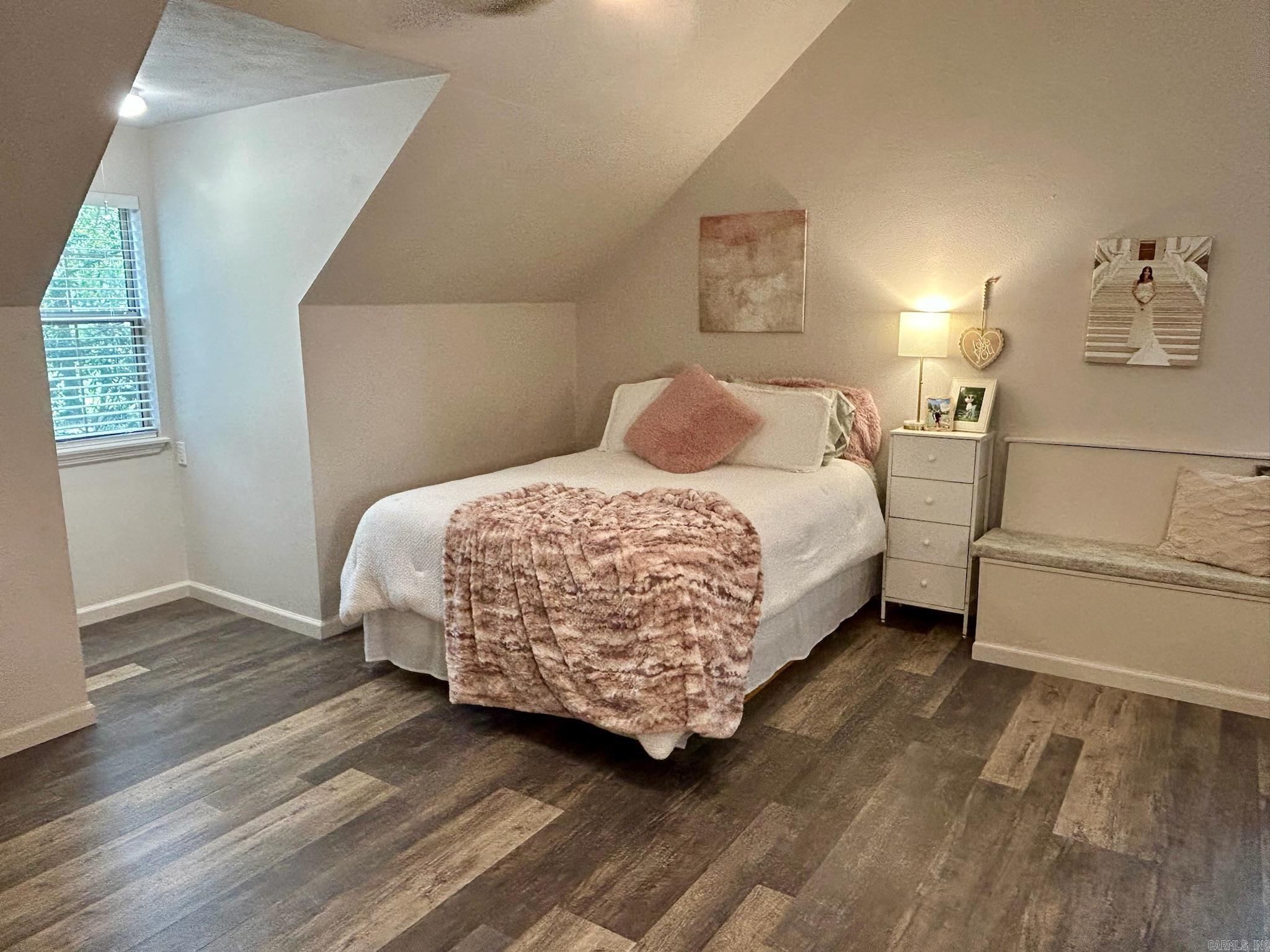 Simmons Place - Residential