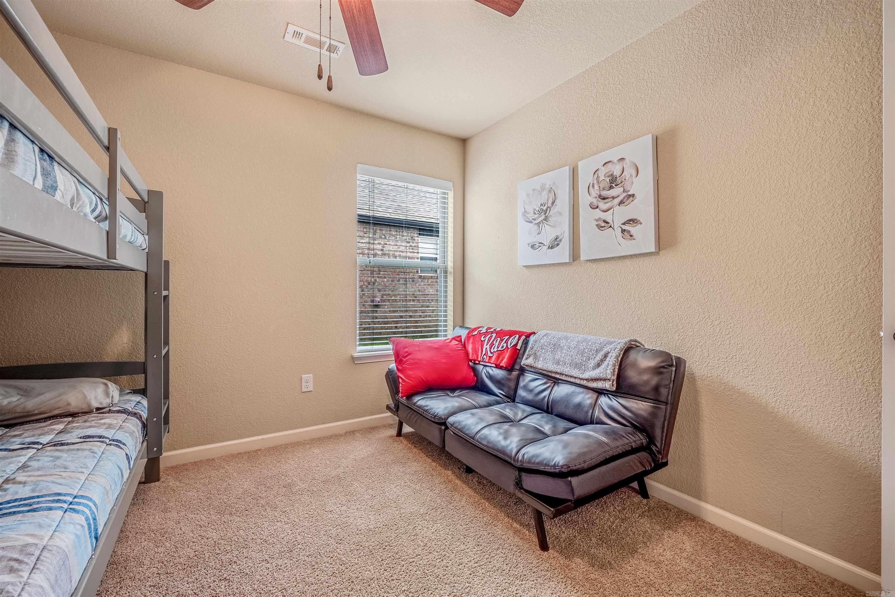 NORTH HILLS - Residential