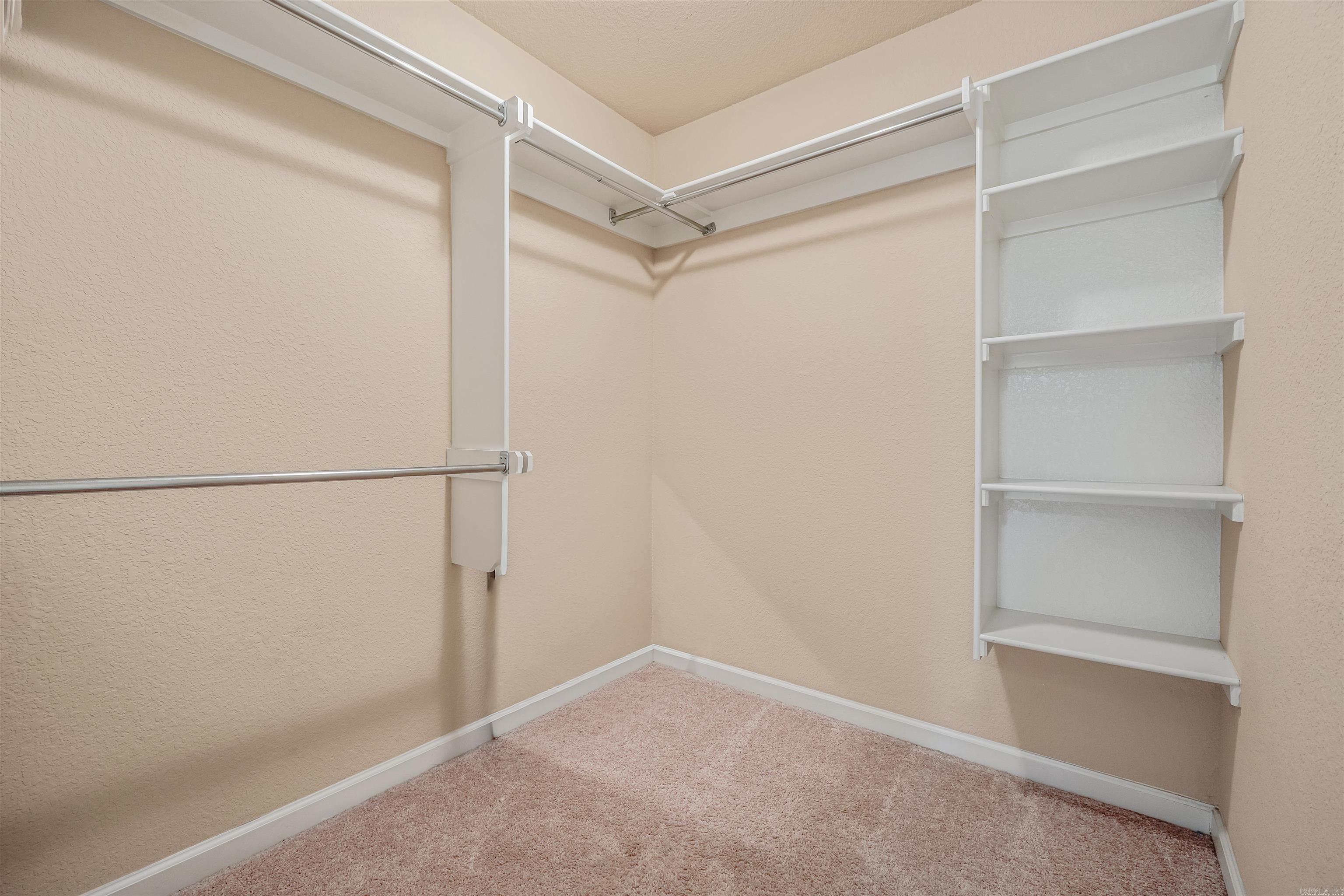 NORTH HILLS - Residential