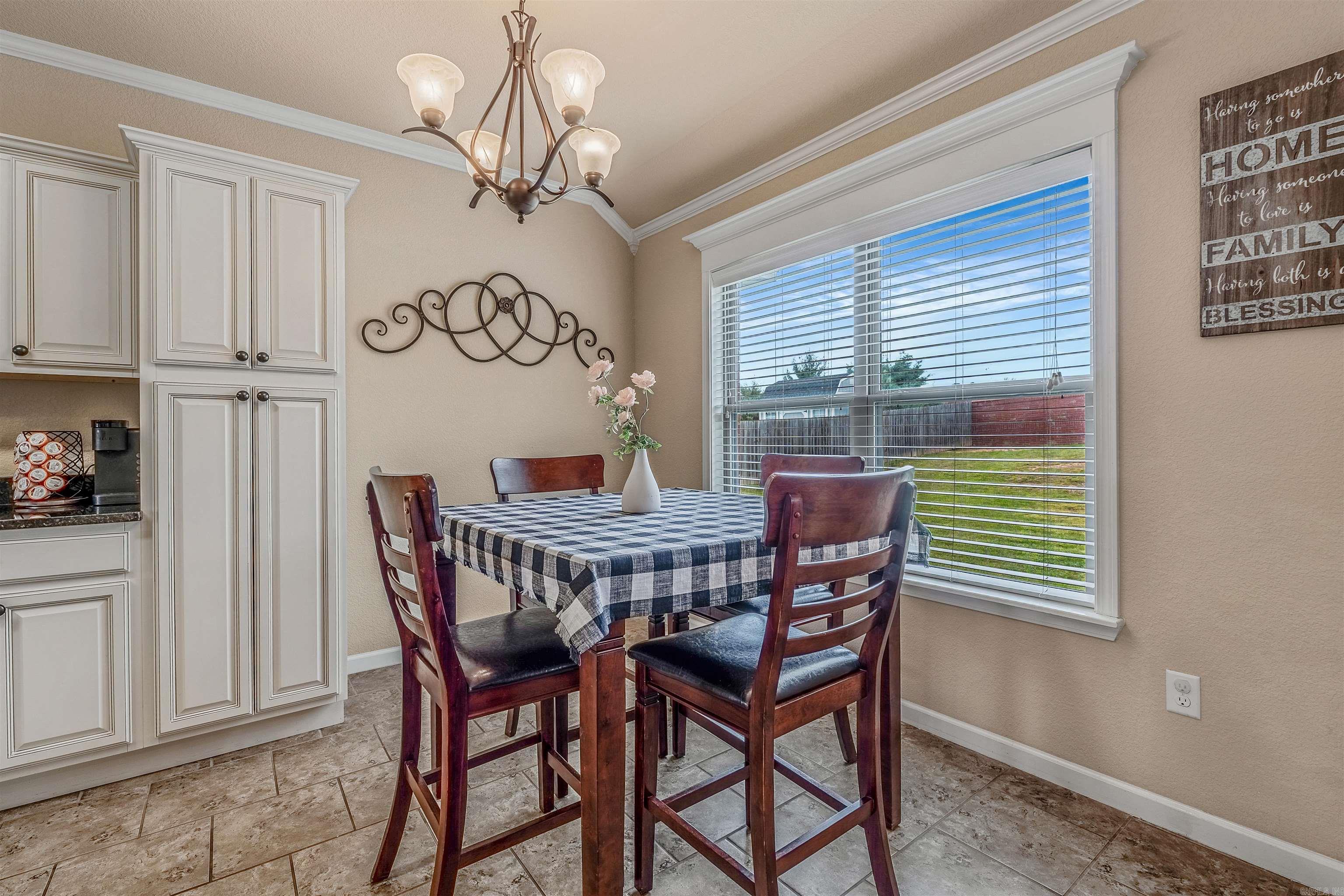 NORTH HILLS - Residential