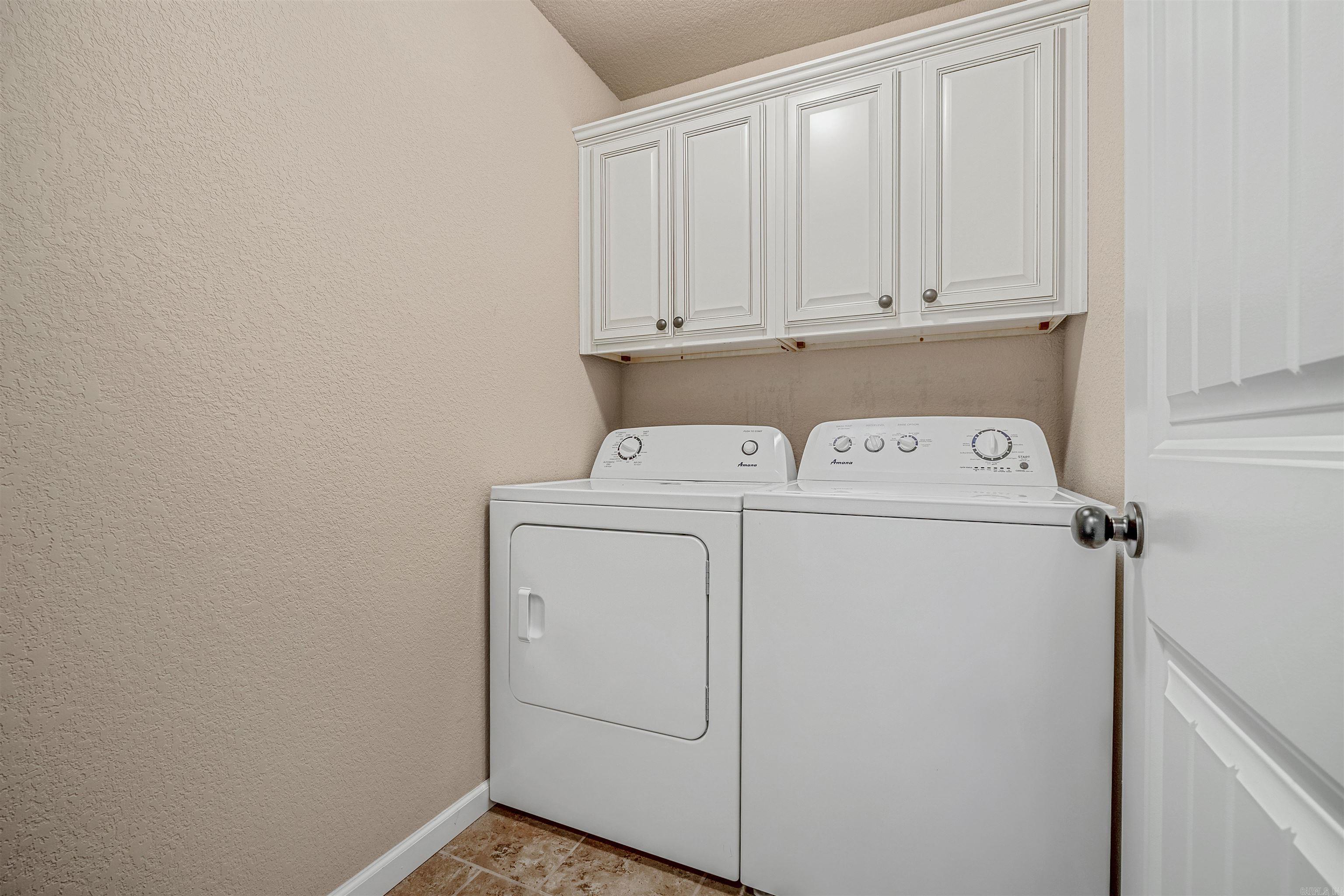 NORTH HILLS - Residential