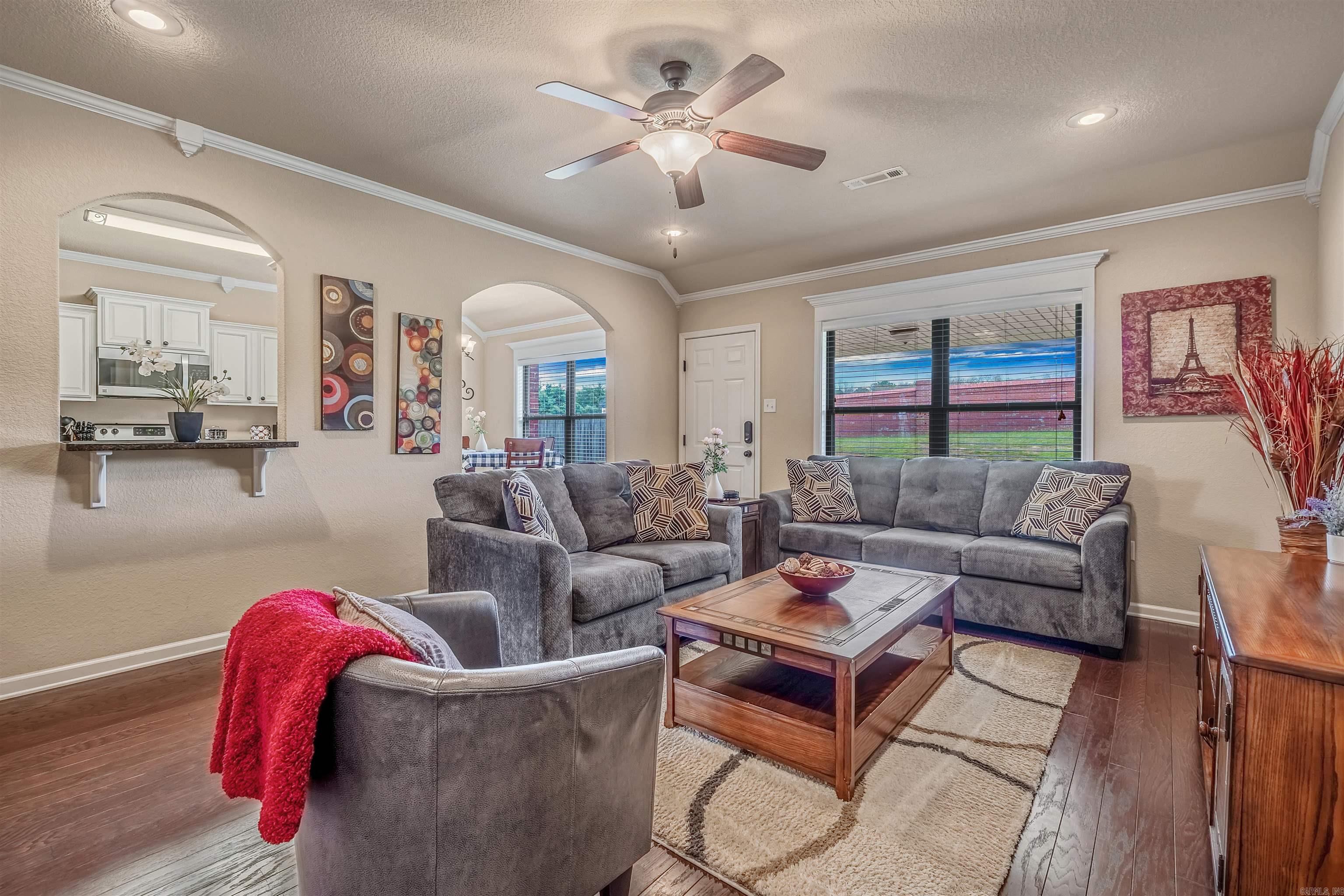 NORTH HILLS - Residential