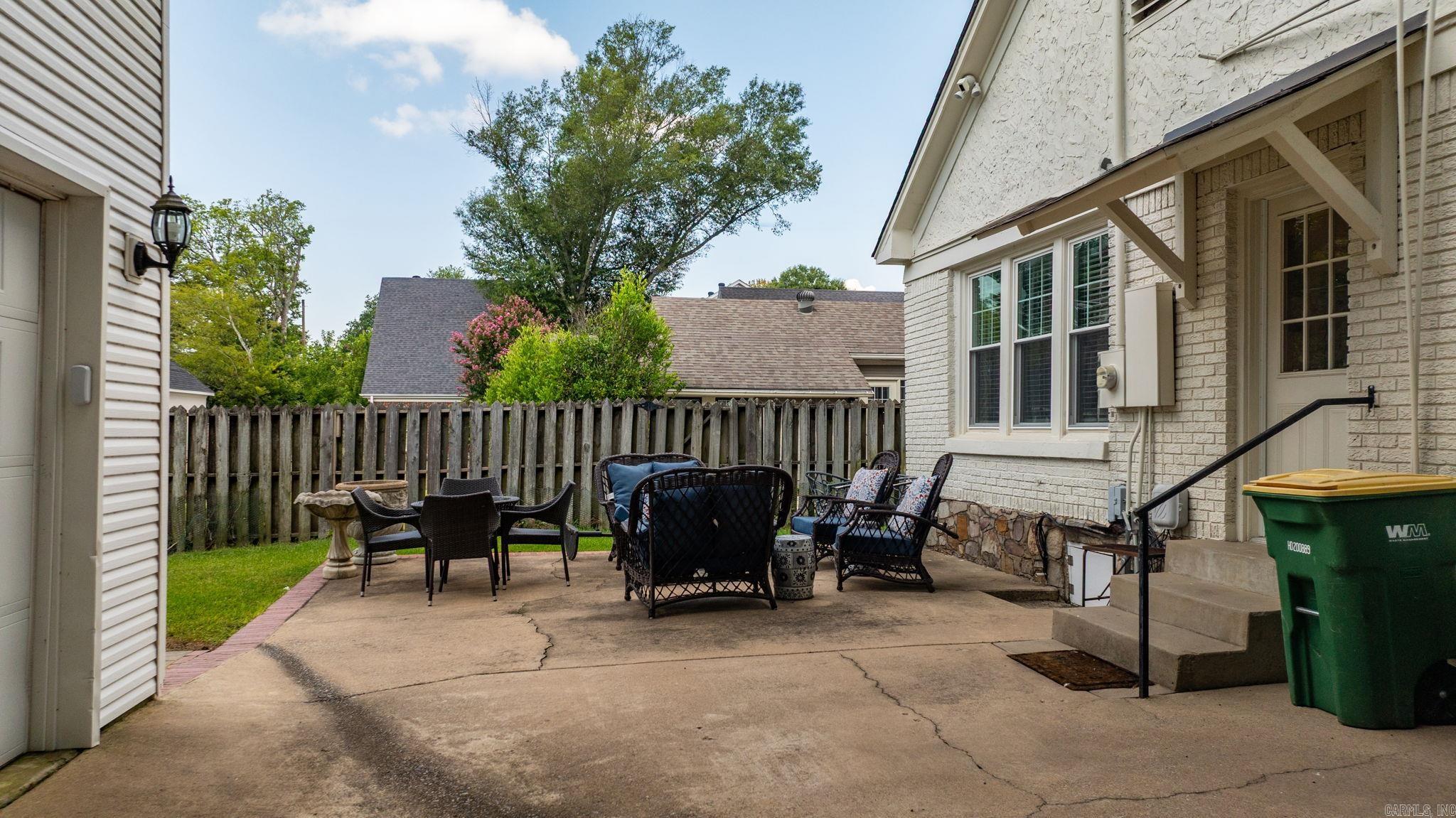 NEWTONS - Residential