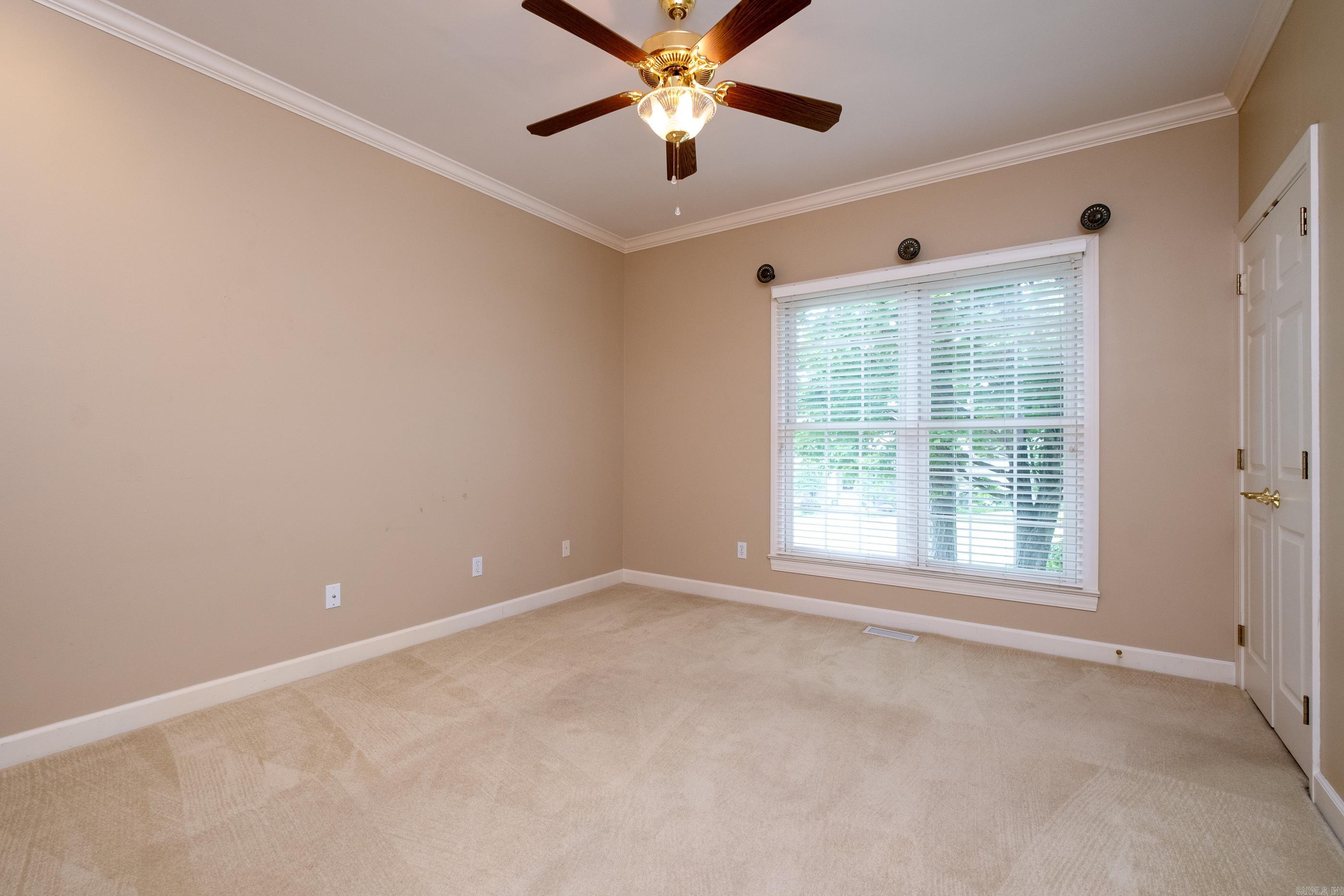 CHENAL VALLEY MARGEUAX - Residential