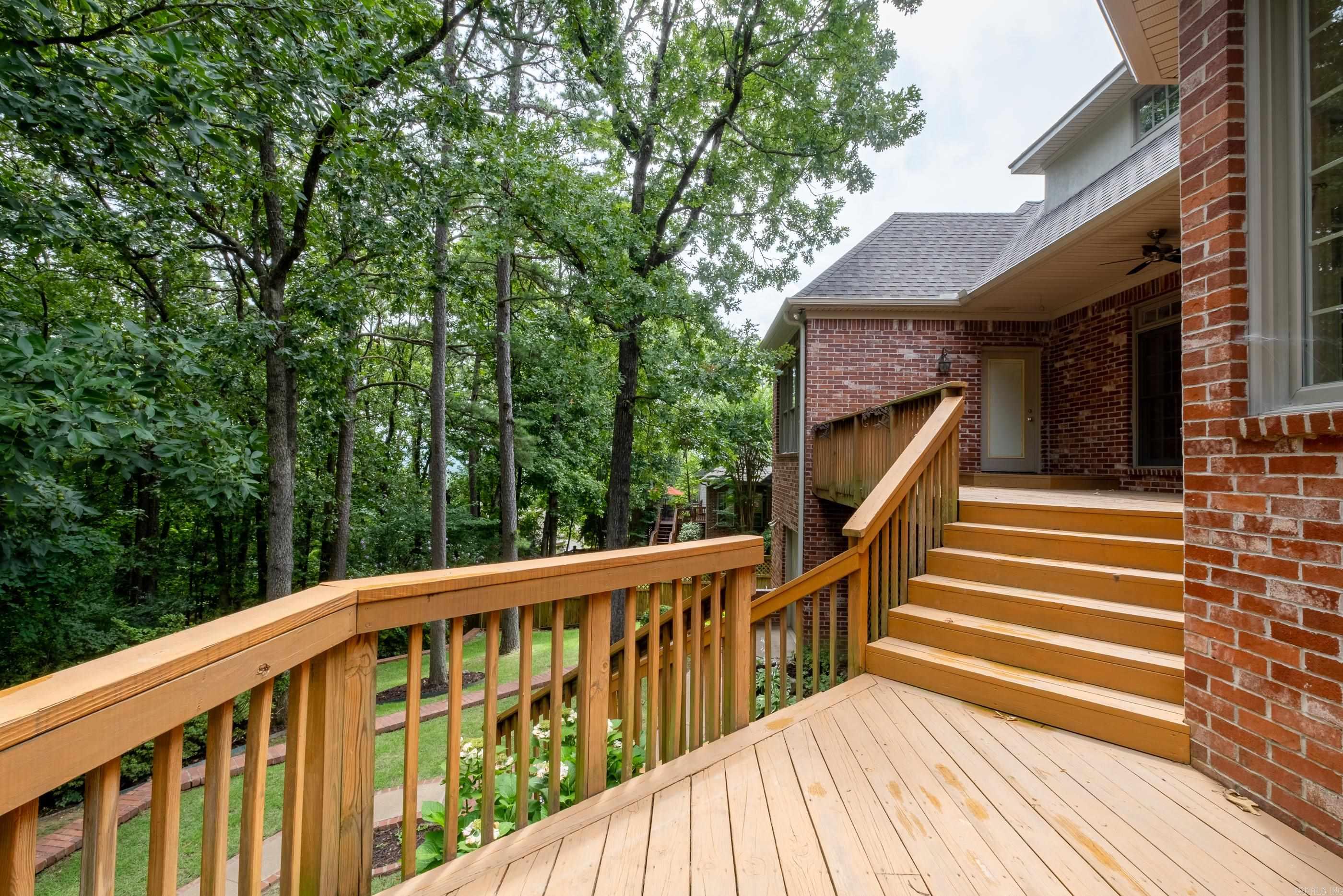 CHENAL VALLEY MARGEUAX - Residential