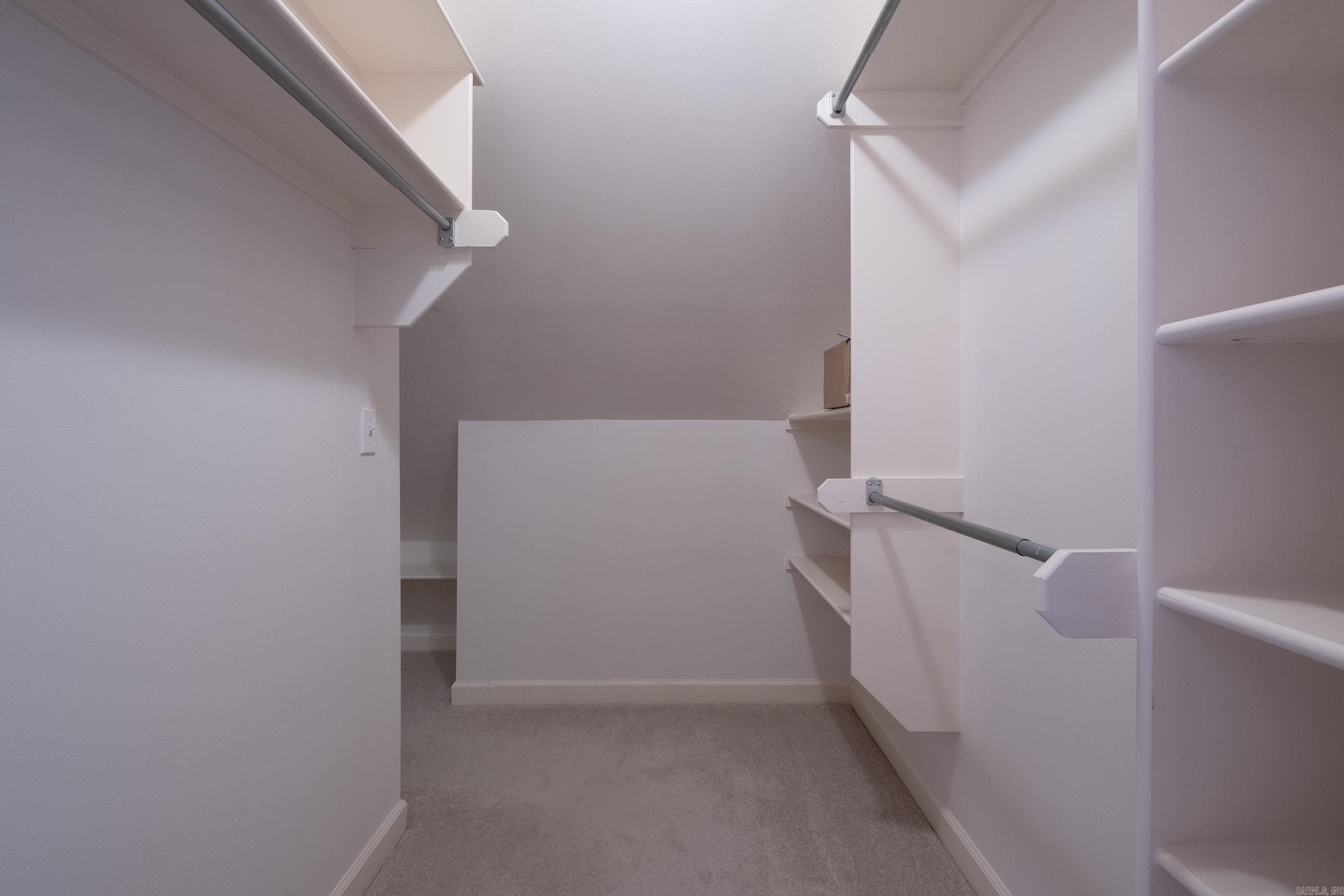 CHENAL VALLEY MARGEUAX - Residential