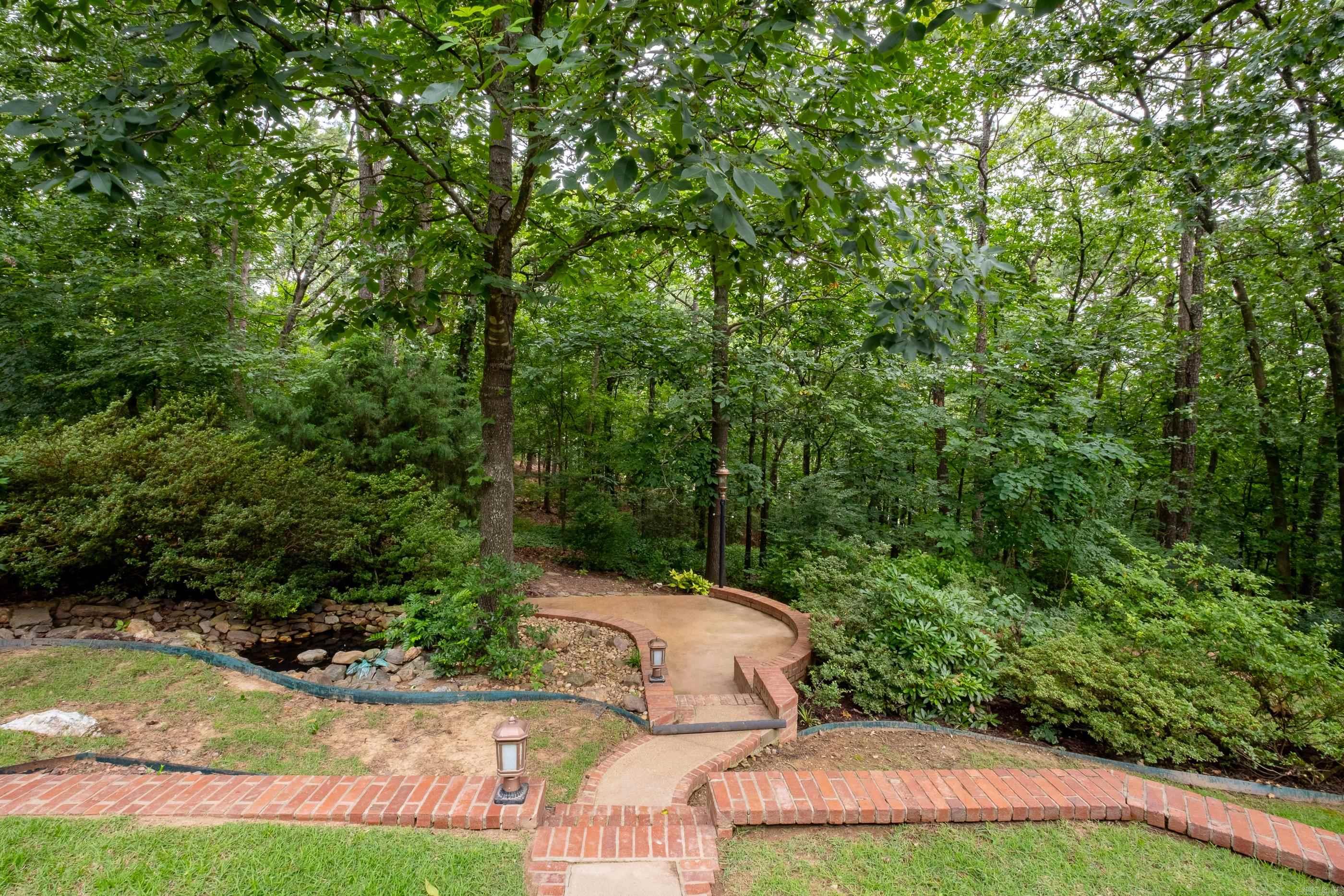 CHENAL VALLEY MARGEUAX - Residential