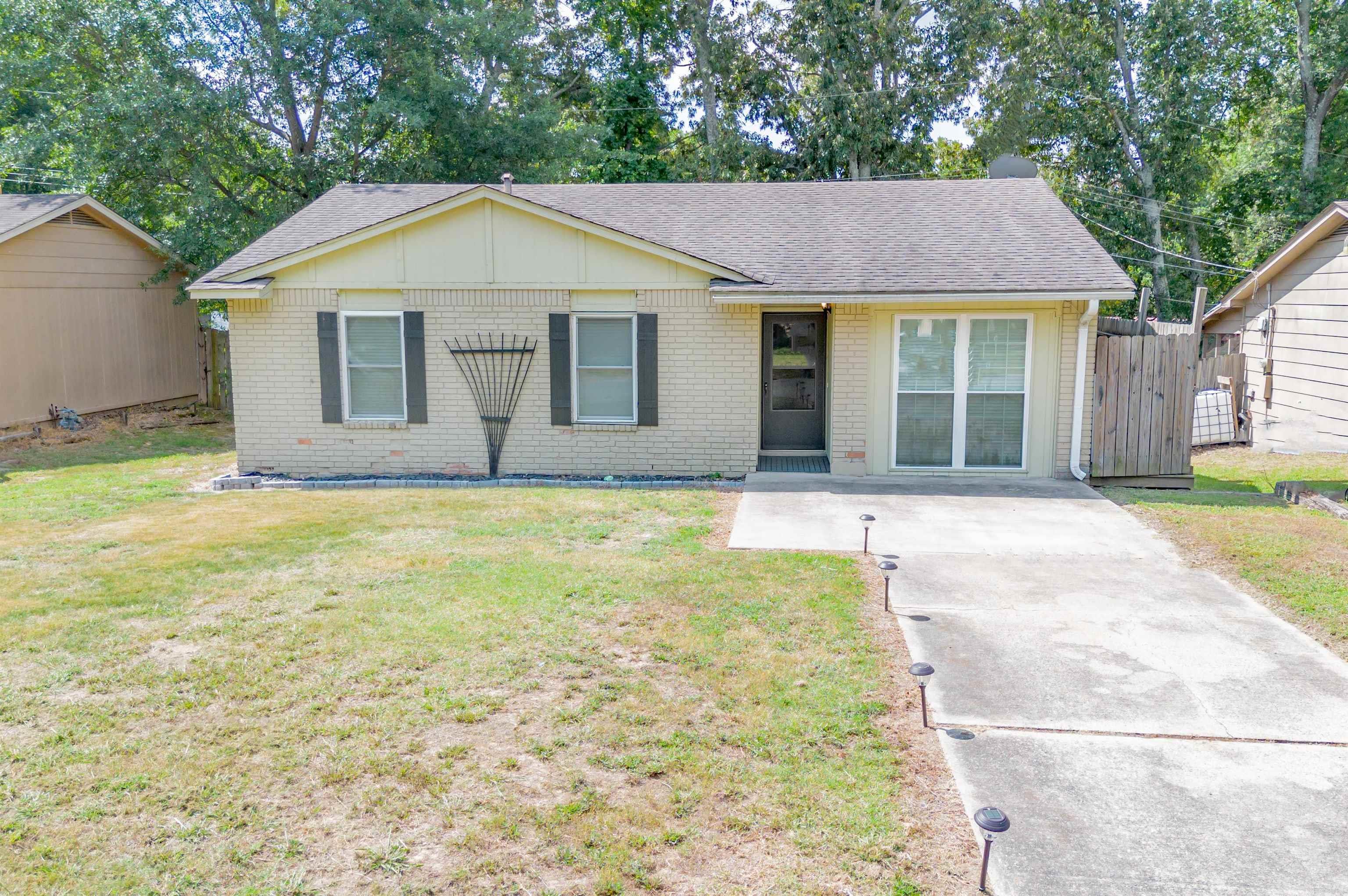 WOODBRIAR - Residential