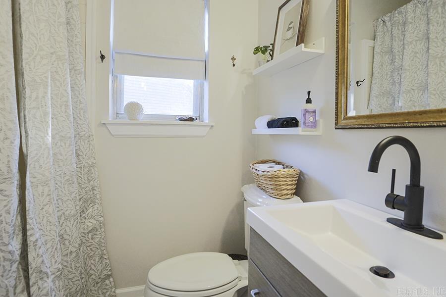 PLAZA HEIGHTS - Residential