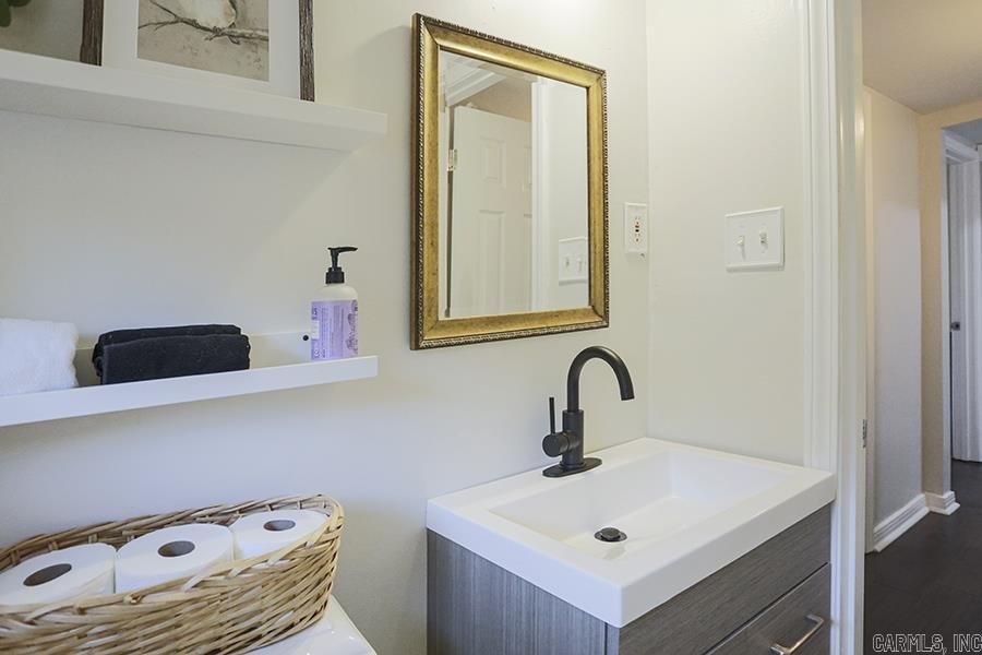 PLAZA HEIGHTS - Residential