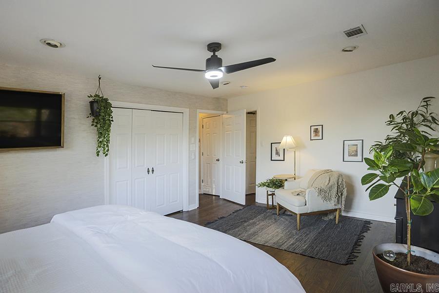 PLAZA HEIGHTS - Residential