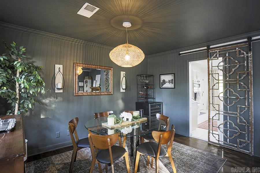 PLAZA HEIGHTS - Residential