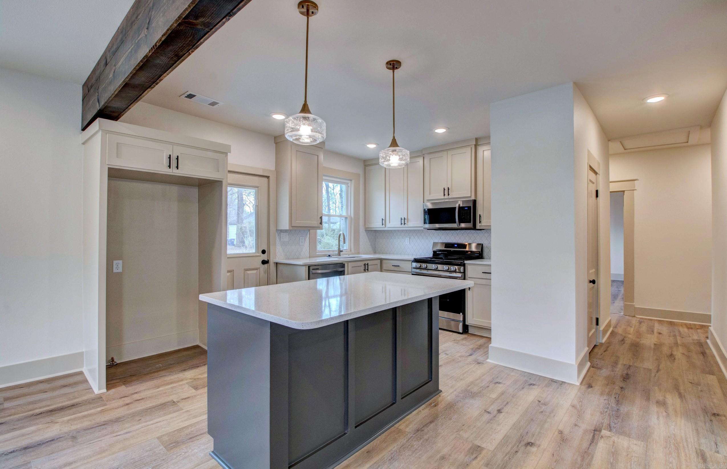 ROBINSONS PLAN - Residential