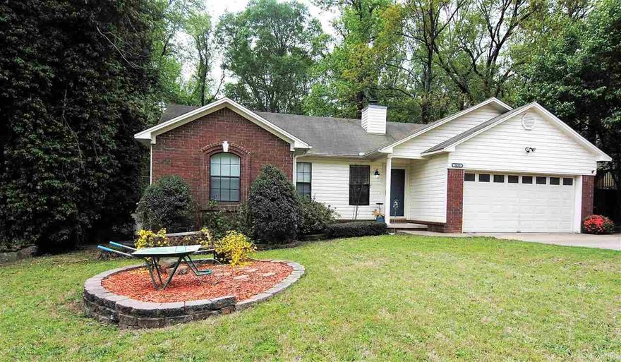 3/2 One Level, Split Floor Plan, Wood Laminate Flooring Throughout!!!...Foyer, Living Rm. w/Vaulted Ceiling, Neutral Colors & Fireplace, Spacious Eat-in Kitchen w/French Doors to Covered Deck + Extended Patio for Outside Entertaining, Master w/Trey Ceiling & Neutral Colors, Awesome Pops of Color Throughout! 2-car Garage, Fully Fenced Back yard. Dogs upon Owner Approval. Fee/Deposit Based on Type & Size. *Refrigerator AS IS