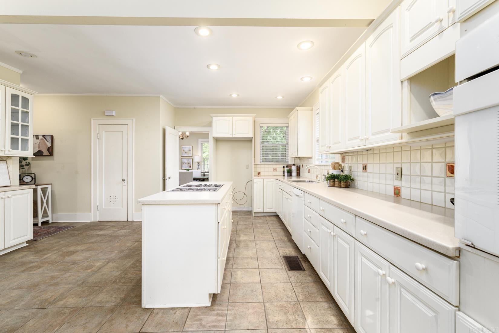 PARK VIEW - Residential