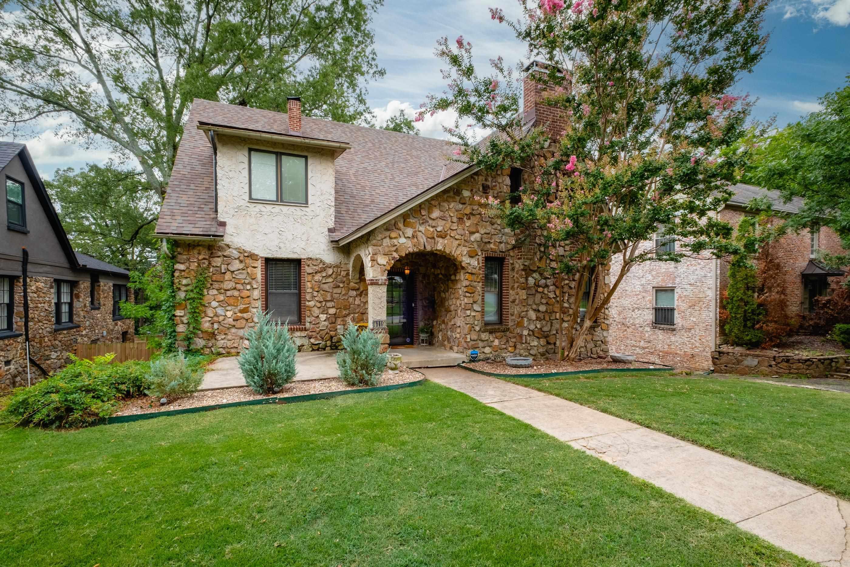 PINEHURST - Residential