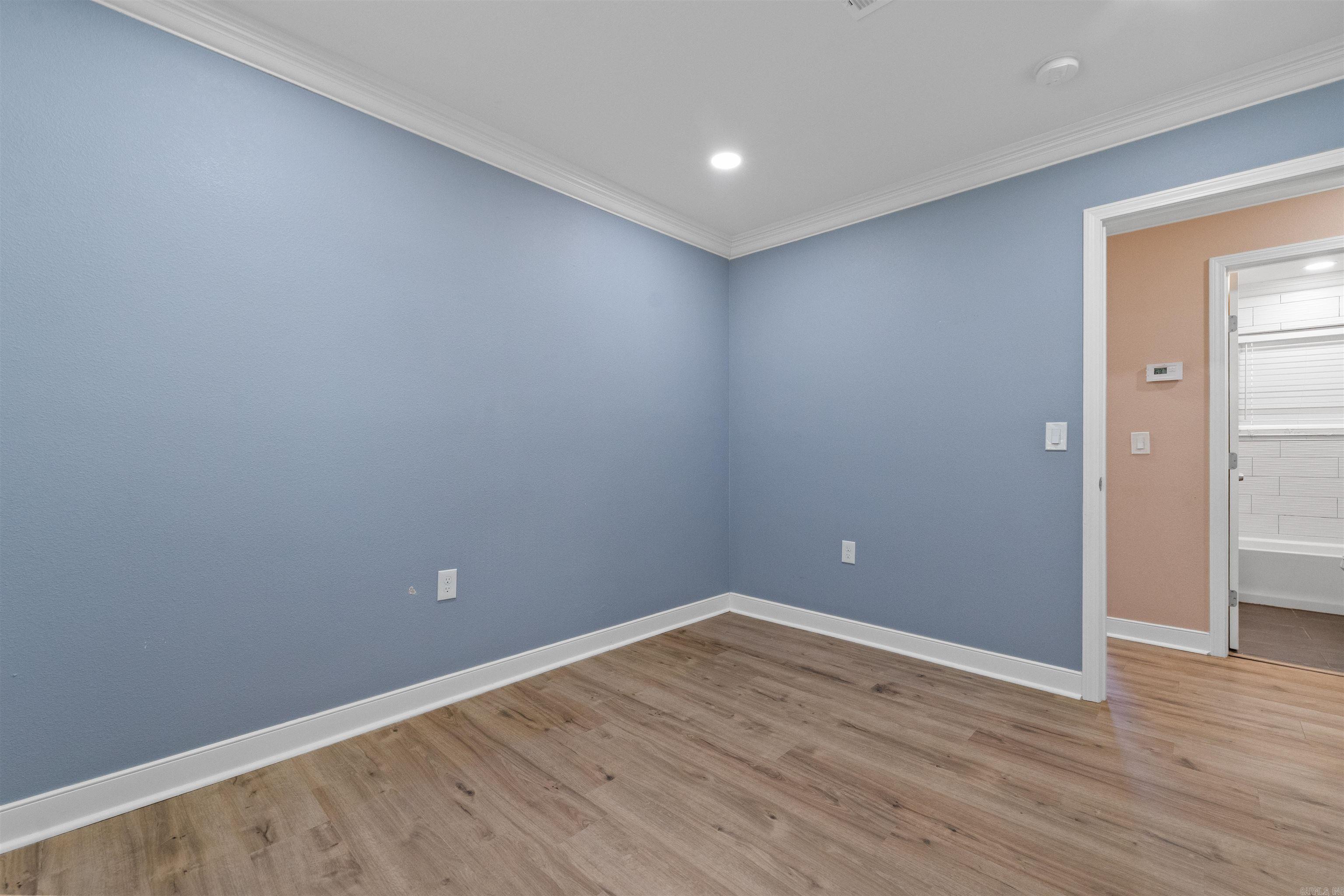 WAKEFIELD VILLAGE - Residential