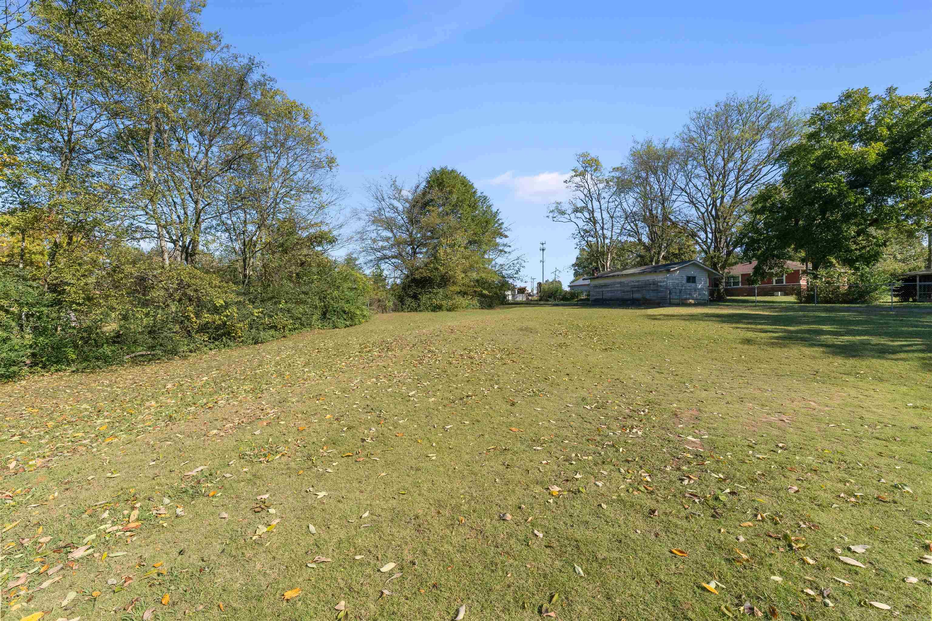 WAKEFIELD VILLAGE - Residential