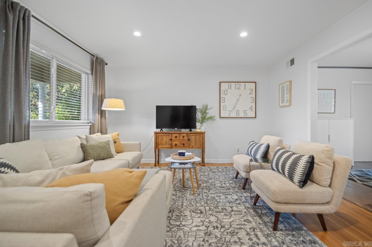 Briarwood - Residential Lease