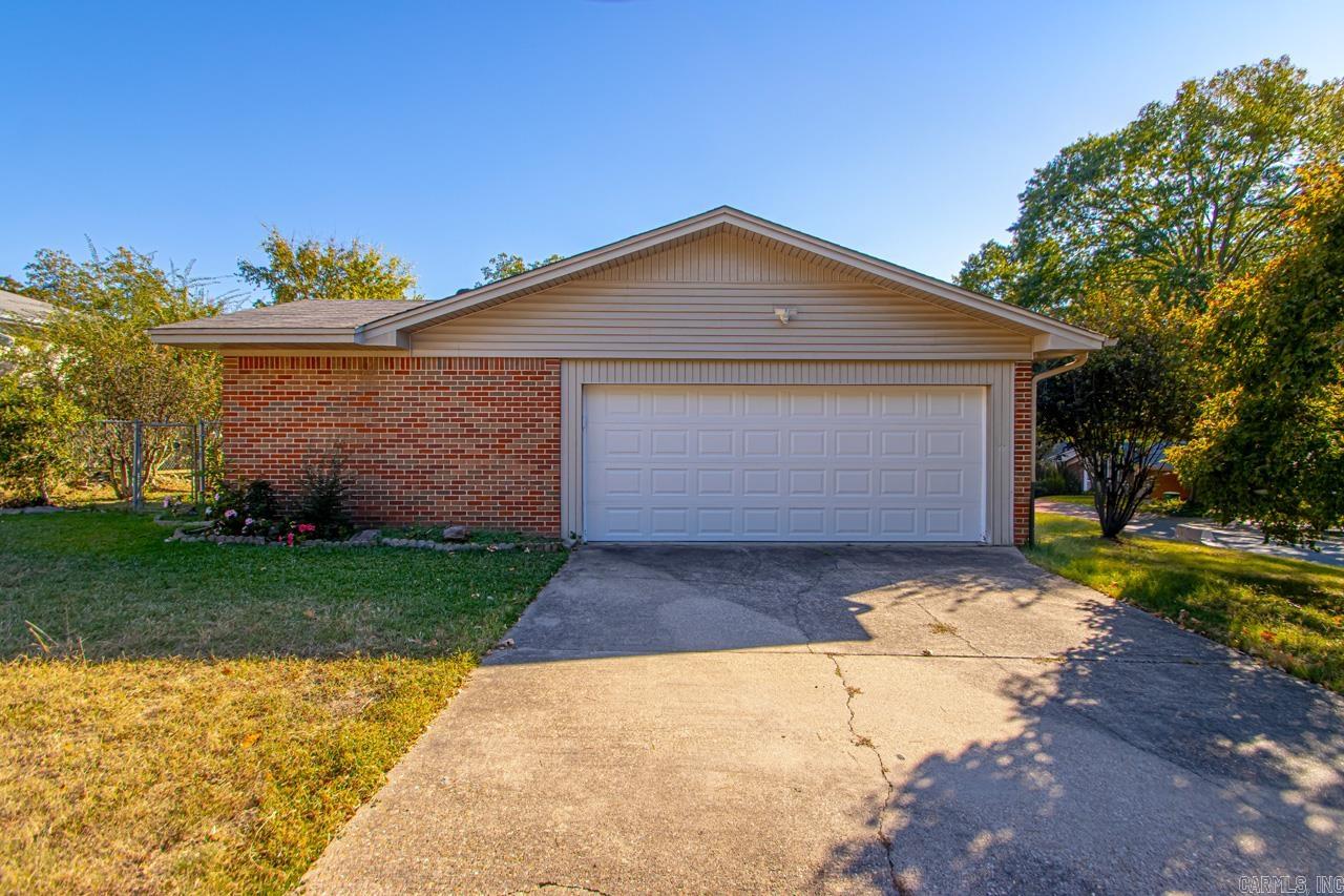 Briarwood - Residential Lease