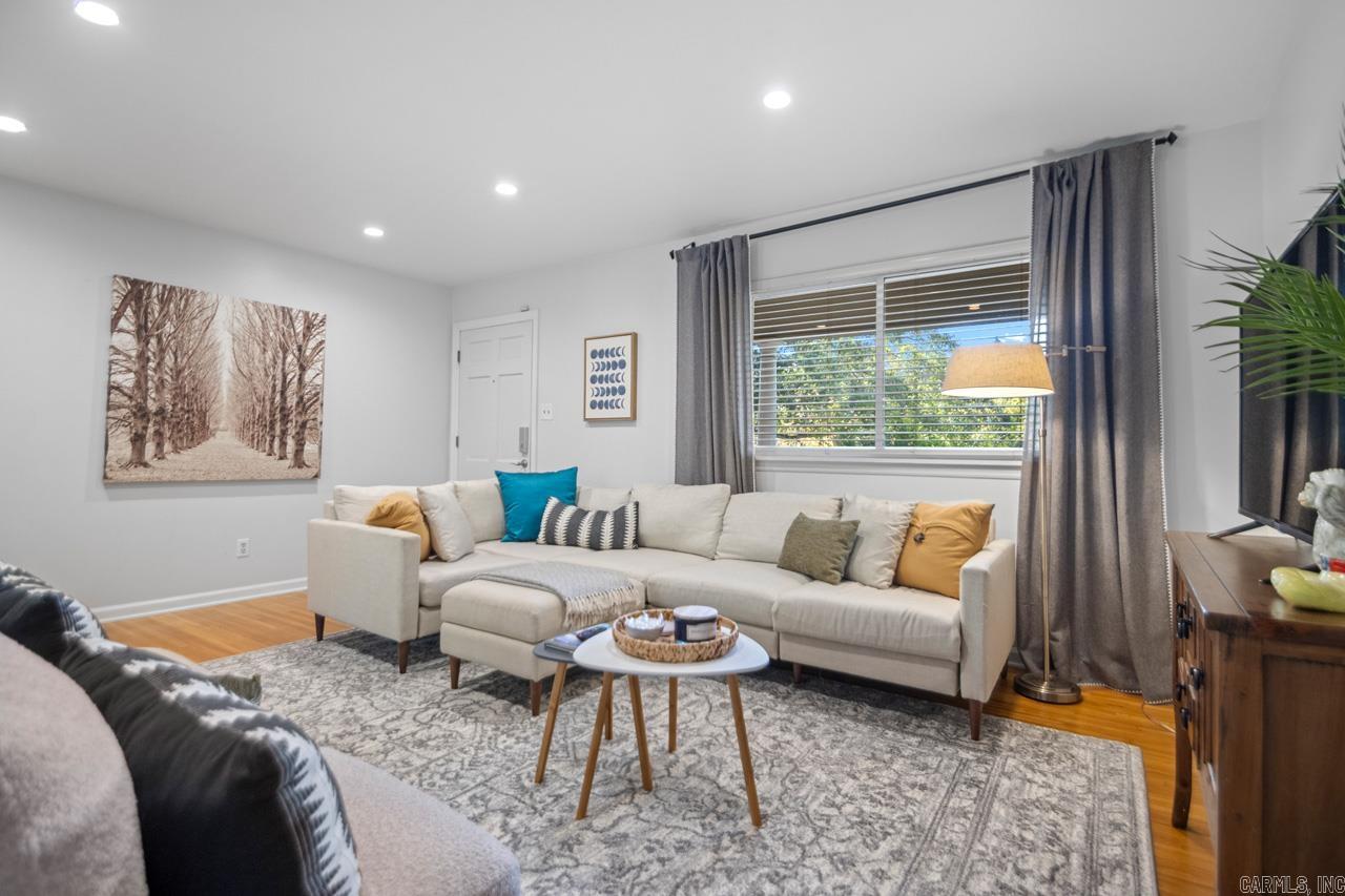 Briarwood - Residential Lease