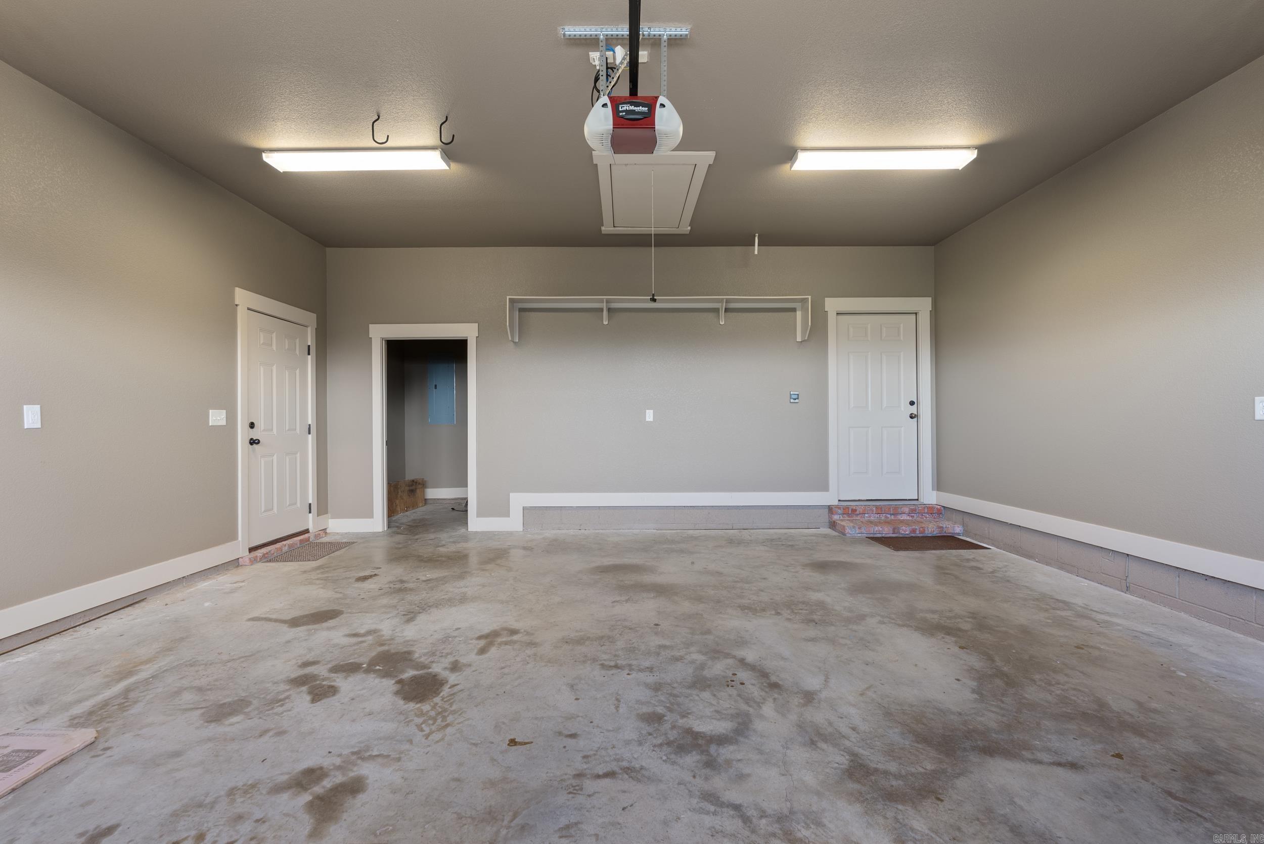 Chapel Creek - Residential