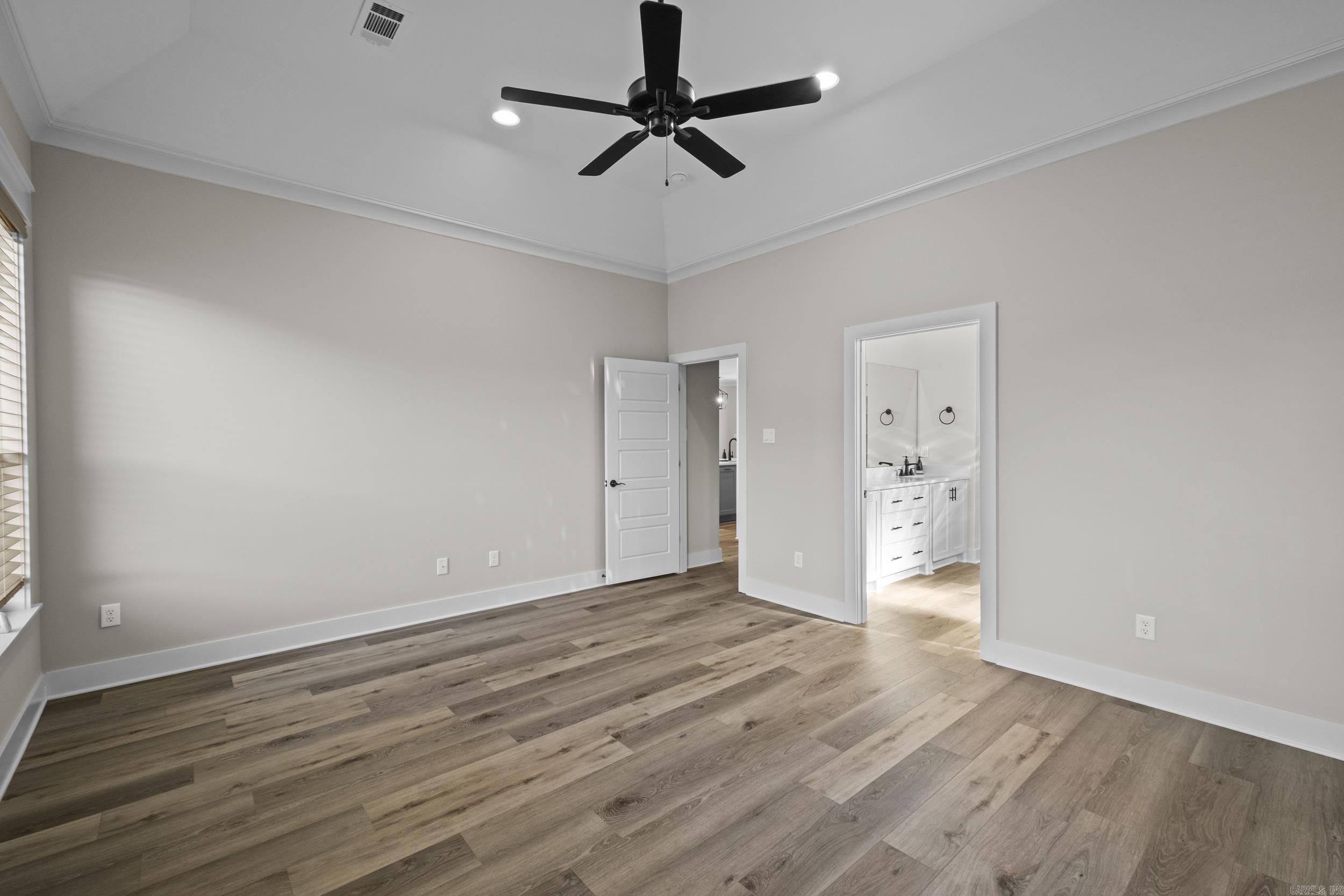 MILLERS GLENN - Residential