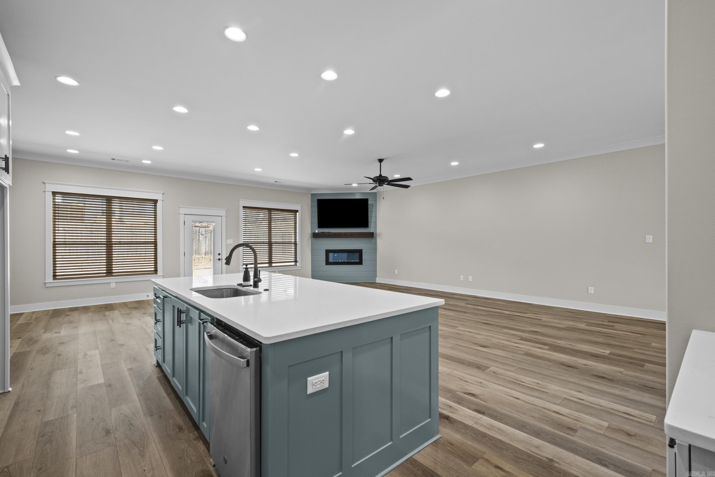 MILLERS GLENN - Residential