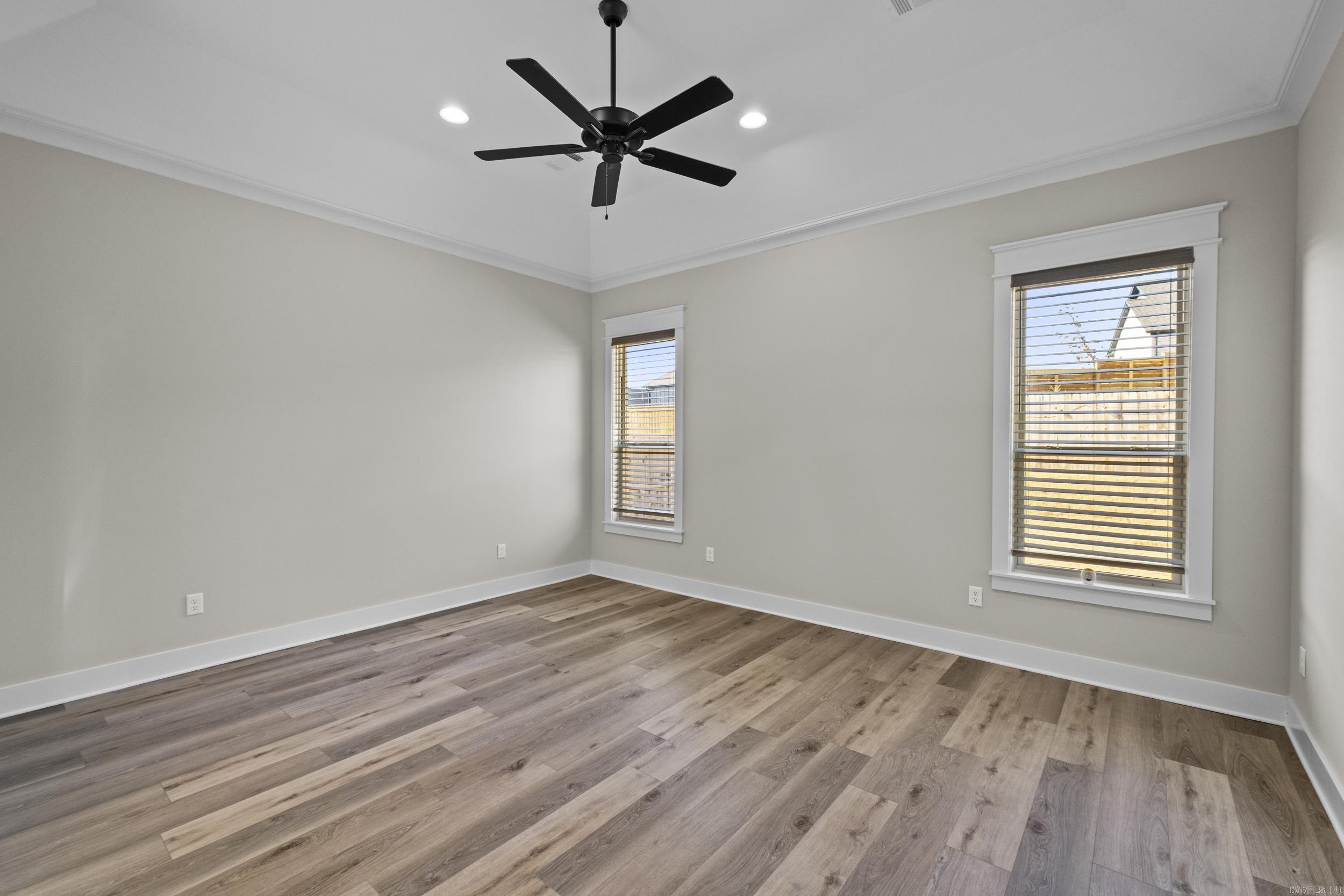 MILLERS GLENN - Residential