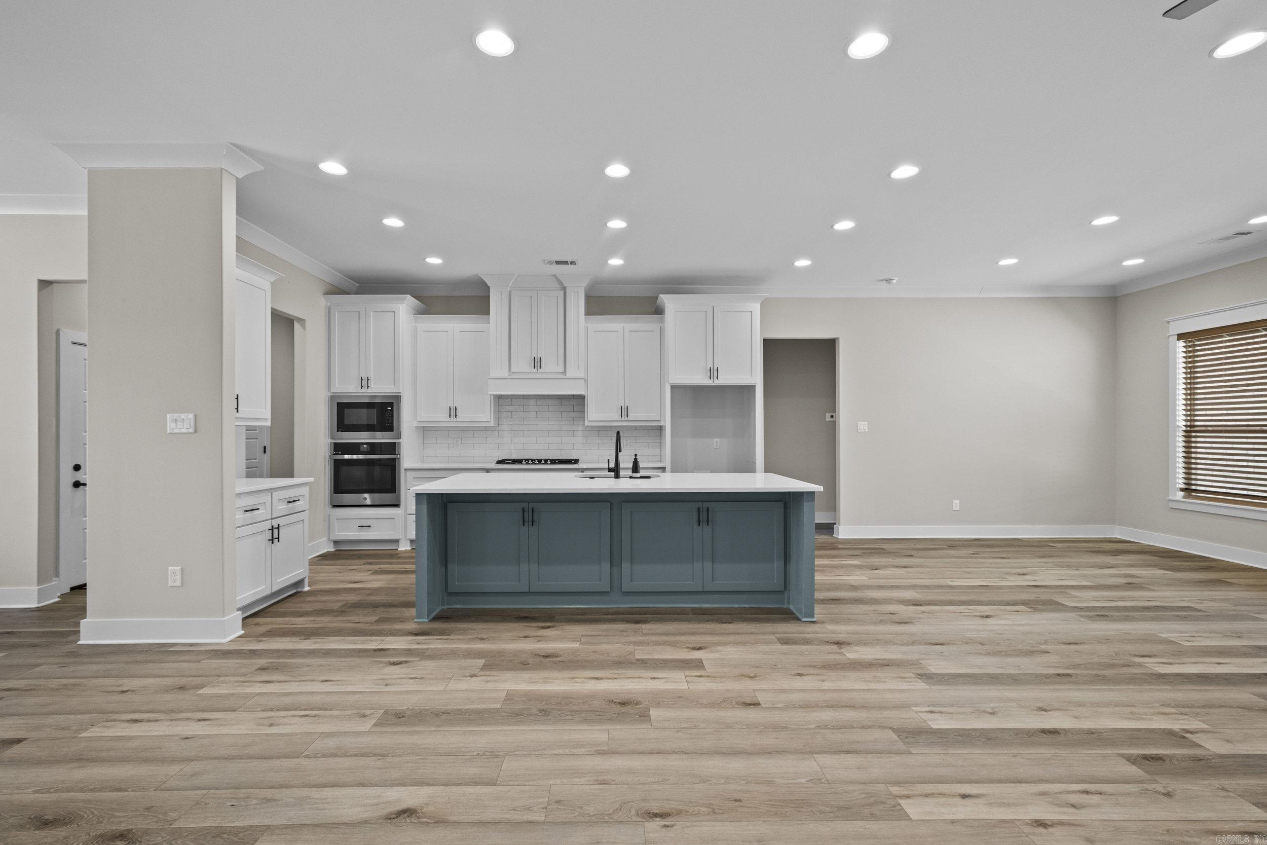 MILLERS GLENN - Residential