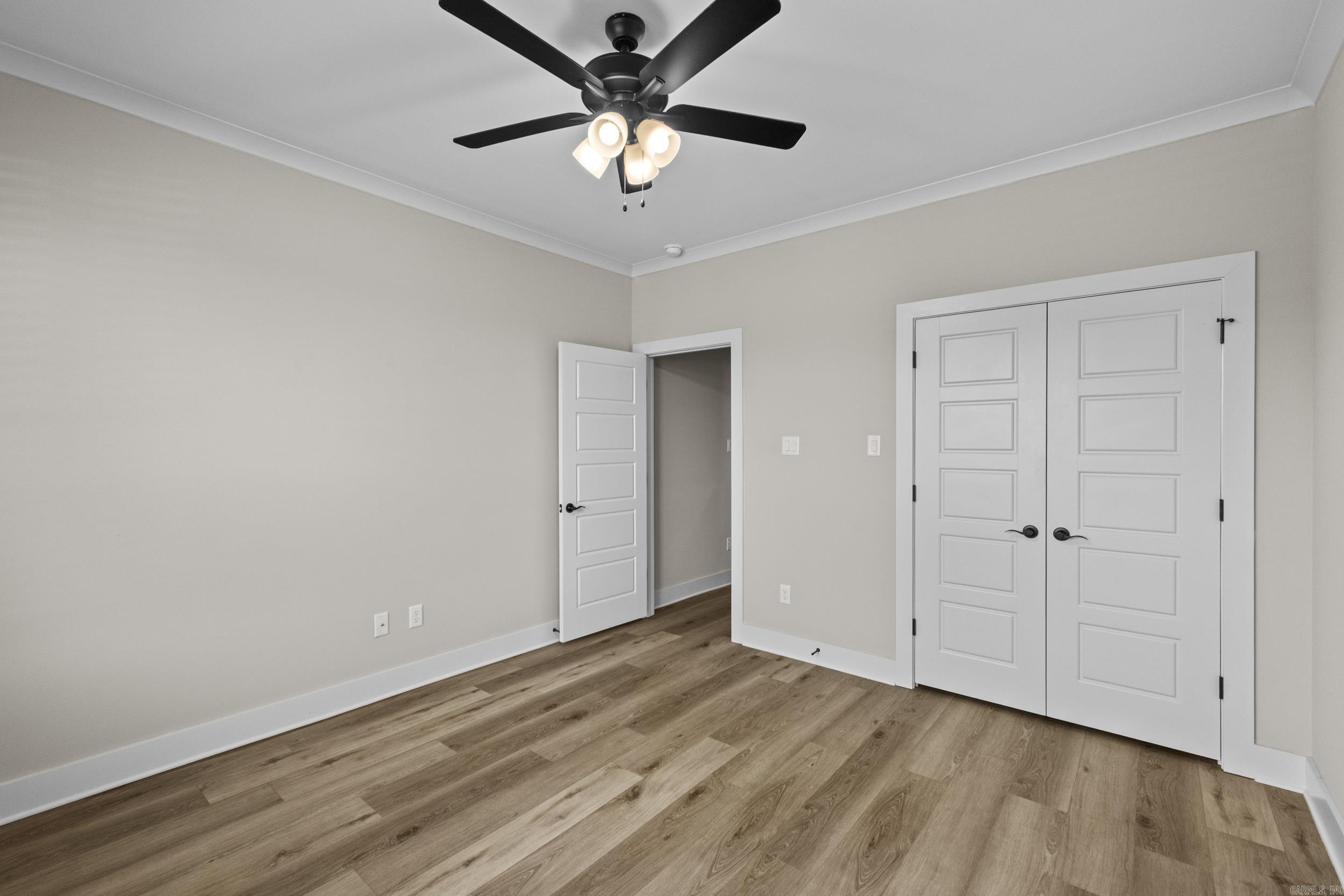 MILLERS GLENN - Residential