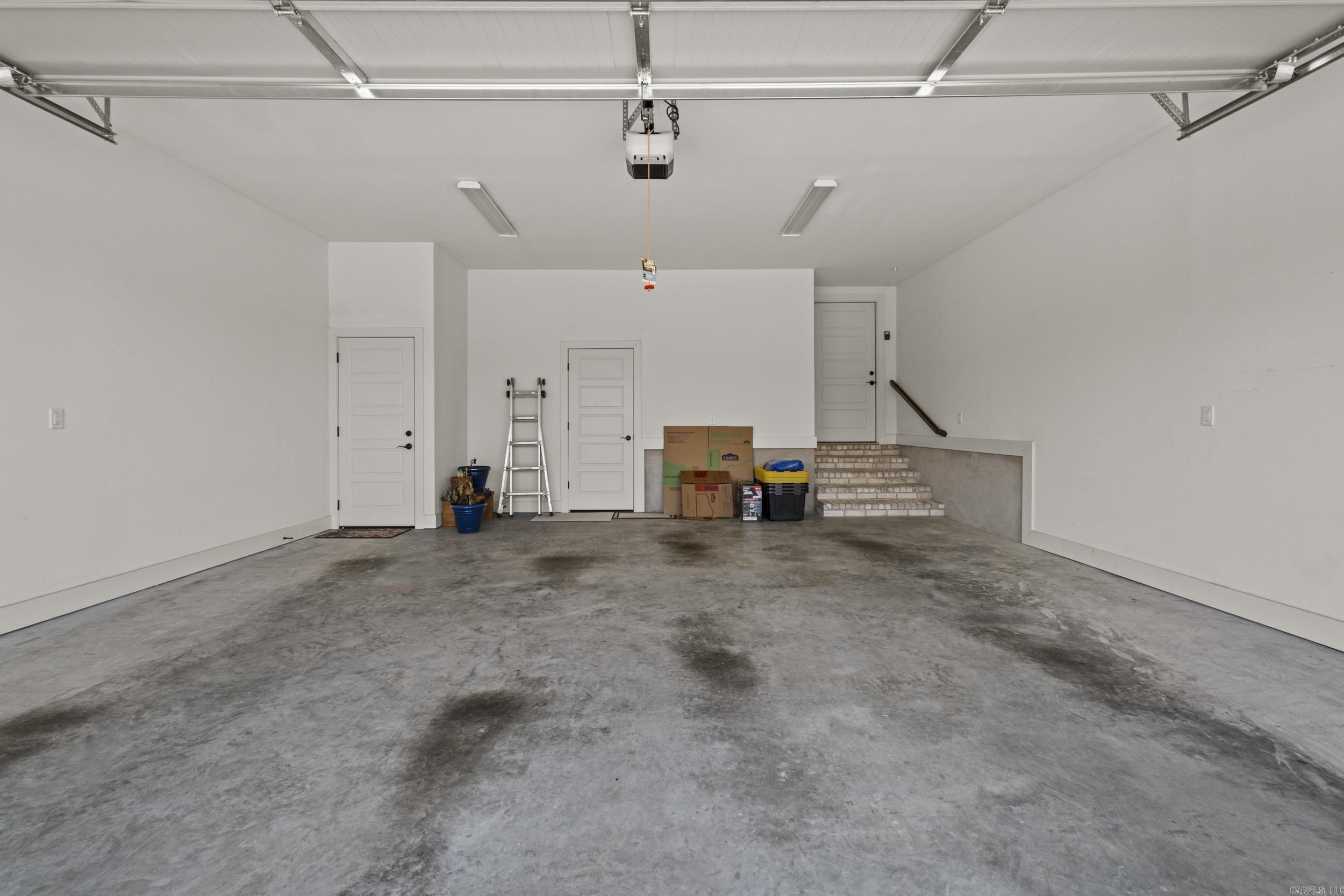 MILLERS GLENN - Residential