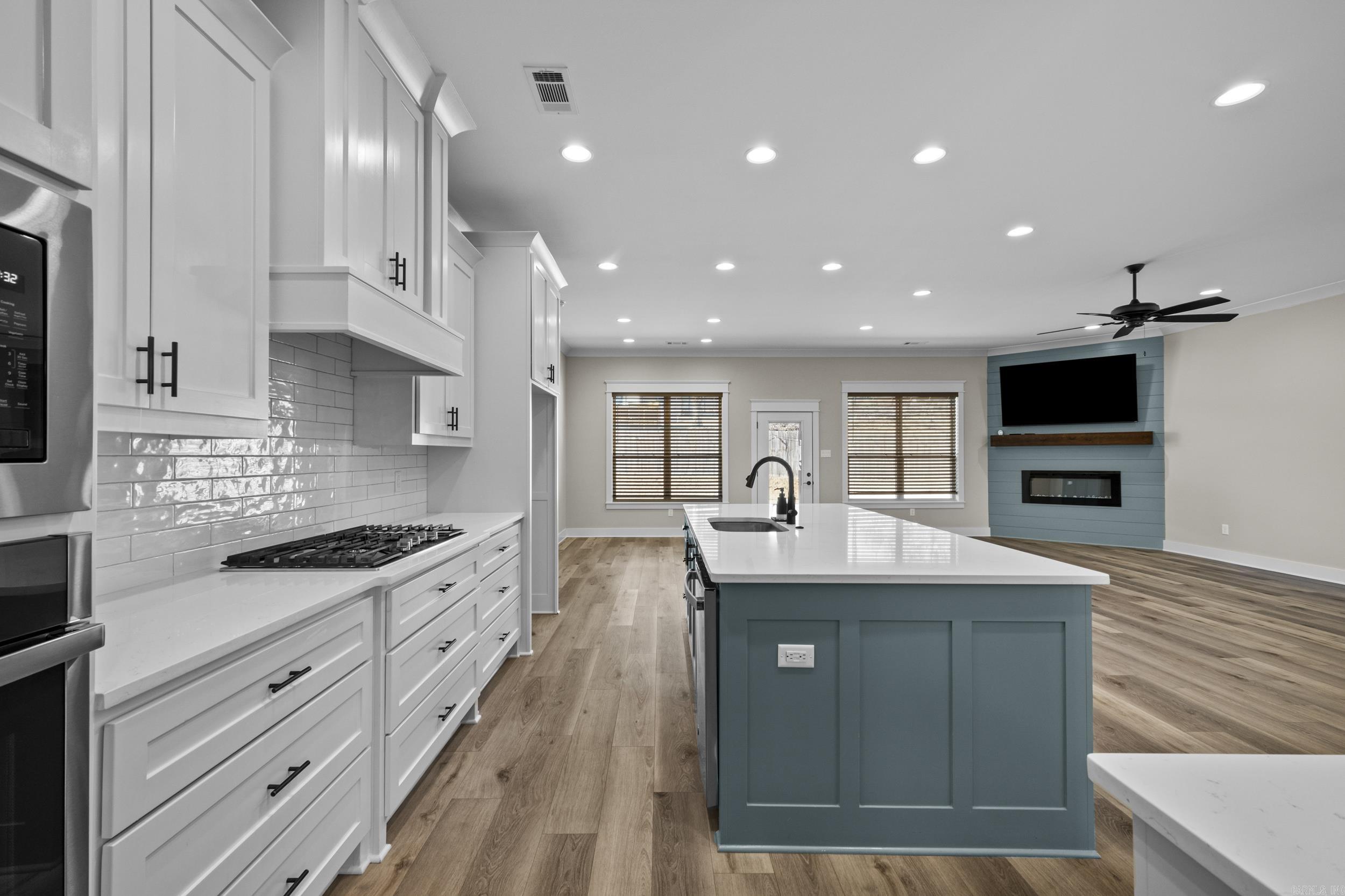 MILLERS GLENN - Residential