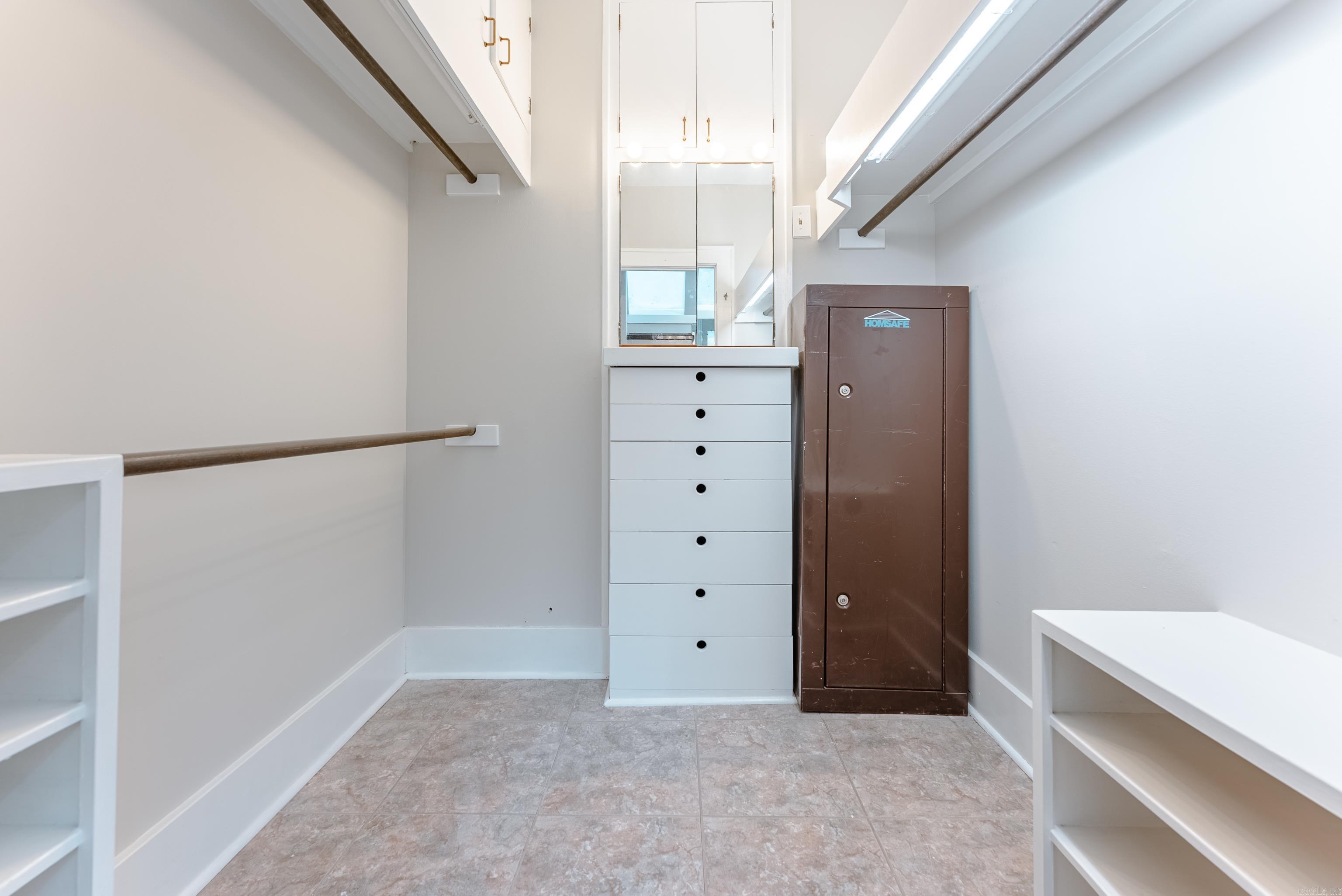 MIDLAND HILLS - Residential