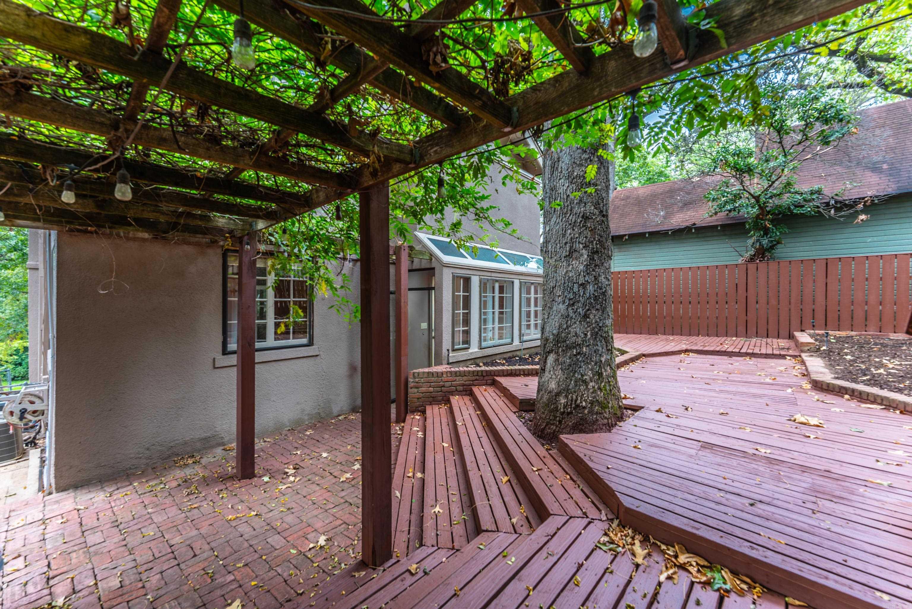 MIDLAND HILLS - Residential