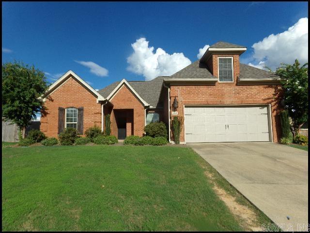 *SALINE COUNTY* BEAUTIFUL HOME IN HURRICANE MEADOWS!! This 4 Bedroom And 2 Bath Home Features Over 2000 Sqft! Stove, Refrigerator, And Dishwasher Included In Kitchen! Washer And Dryer Provided! Fenced In Backyard!! 2 Car Garage For Parking! PET FRIENDLY!! AVAILABLE MID AUGUST 2025!!! <a href='https://raineyrealty.com/virtualtour.php?r=Z0M6yO'> Click here for a 360° Virtual Tour</a>