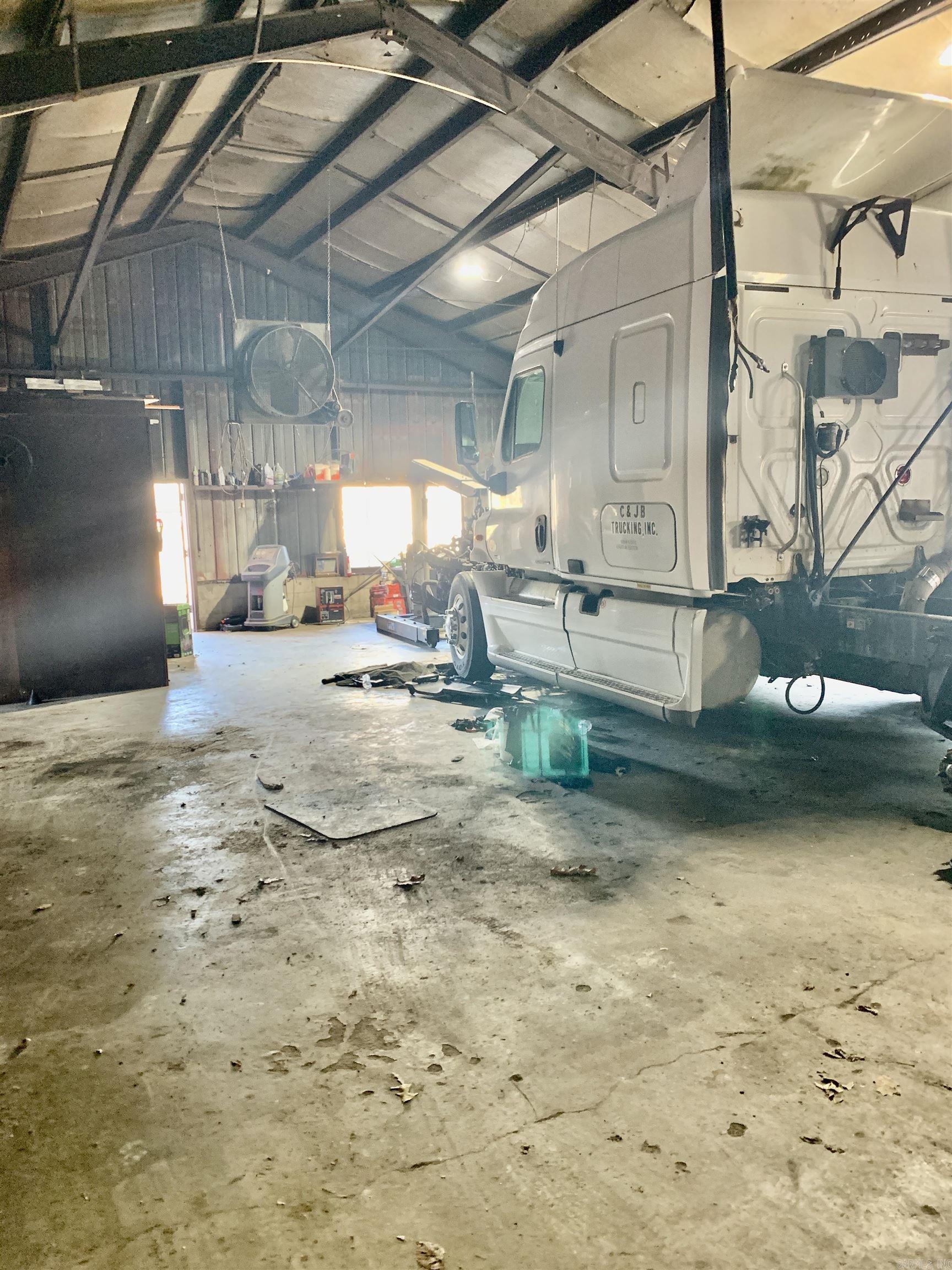 Mabelvale - Commercial Sale