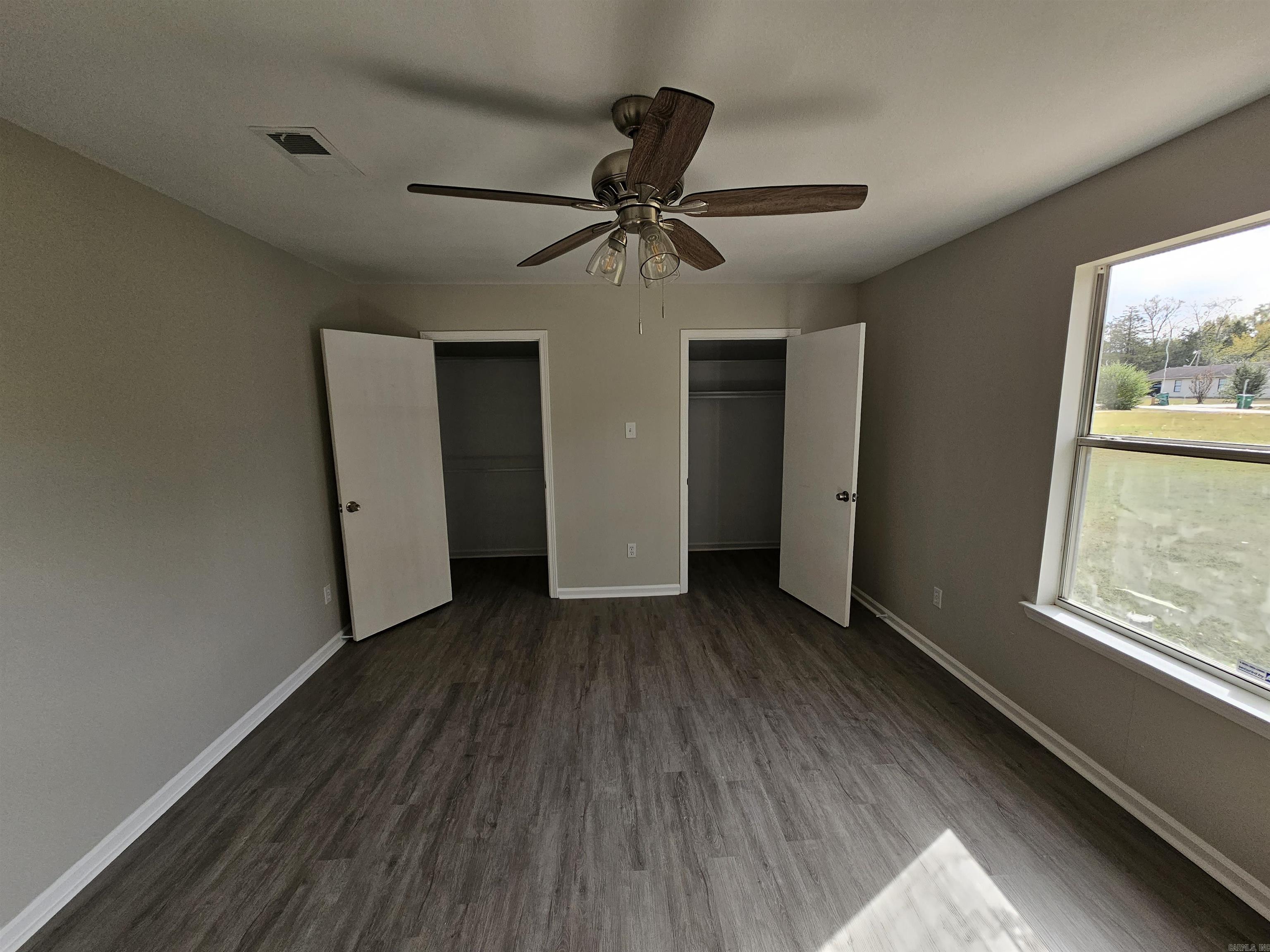 BAYOU METO PLACE - Residential