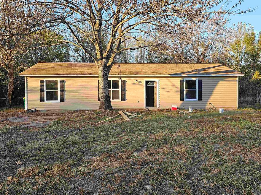 This Beautiful remodeled home is RD ELIGIBLE and sits on half an acre. New Flooring, New Paint throughout, new appliances. New HVAC, New Light Fixtures, New Door Knobs, New Siding on the front of home. This home is stunning for the price! You will not find a home this beautiful for under 160k and this home is move in ready!!   Agents see agent remarks!!